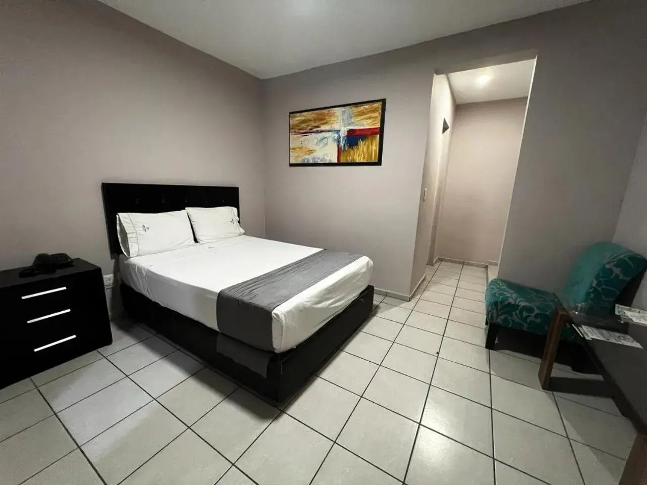Double Room in Expo Hotel Guadalajara - Zona Expo frente al Centro de Convenciones Double Room in Expo Hotel Guadalajara - Zona Expo frente al Centro de Convenciones