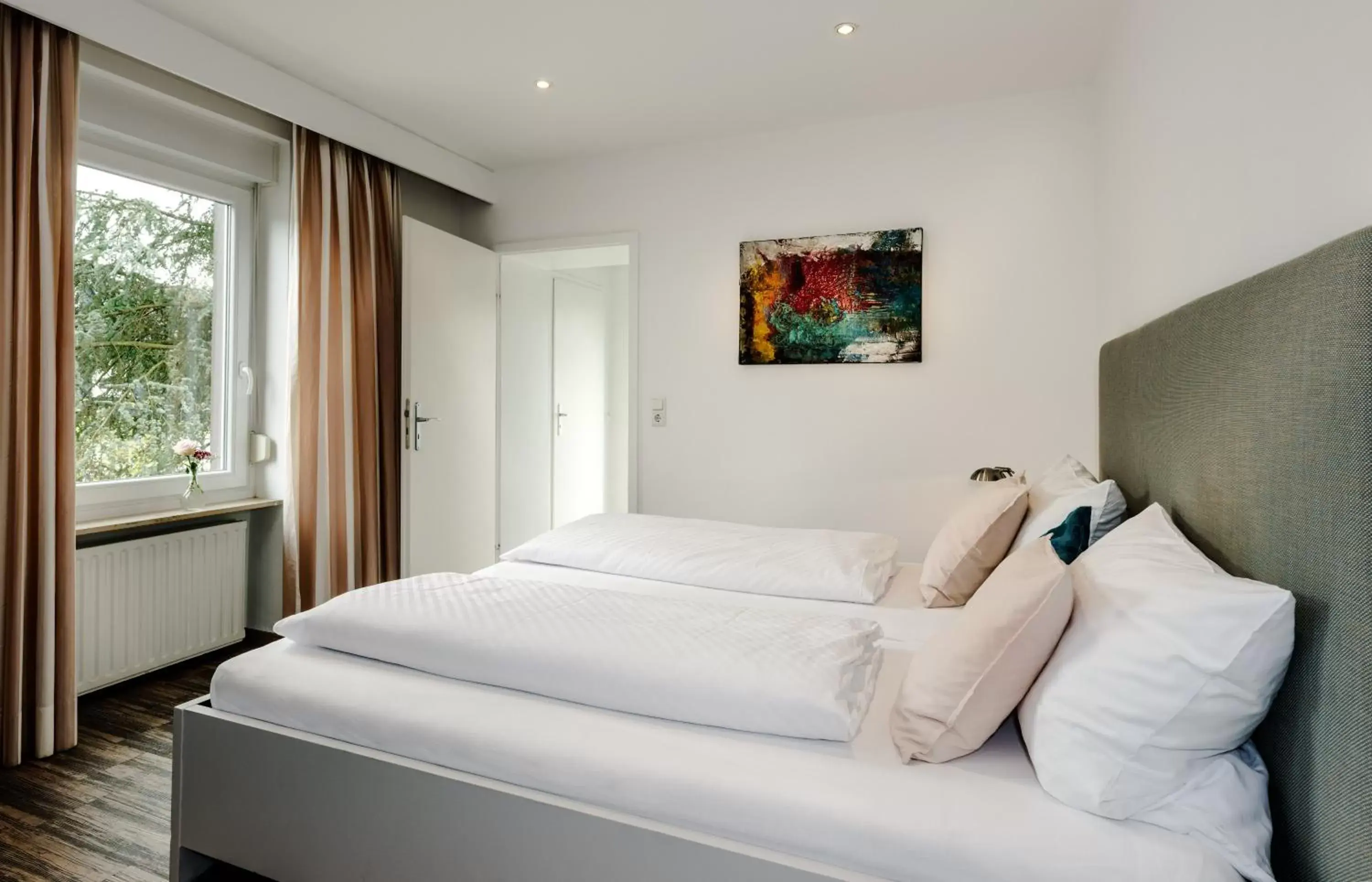 Comfort Single Room in Romantik Hotel Neuhaus Comfort Single Room in Romantik Hotel Neuhaus