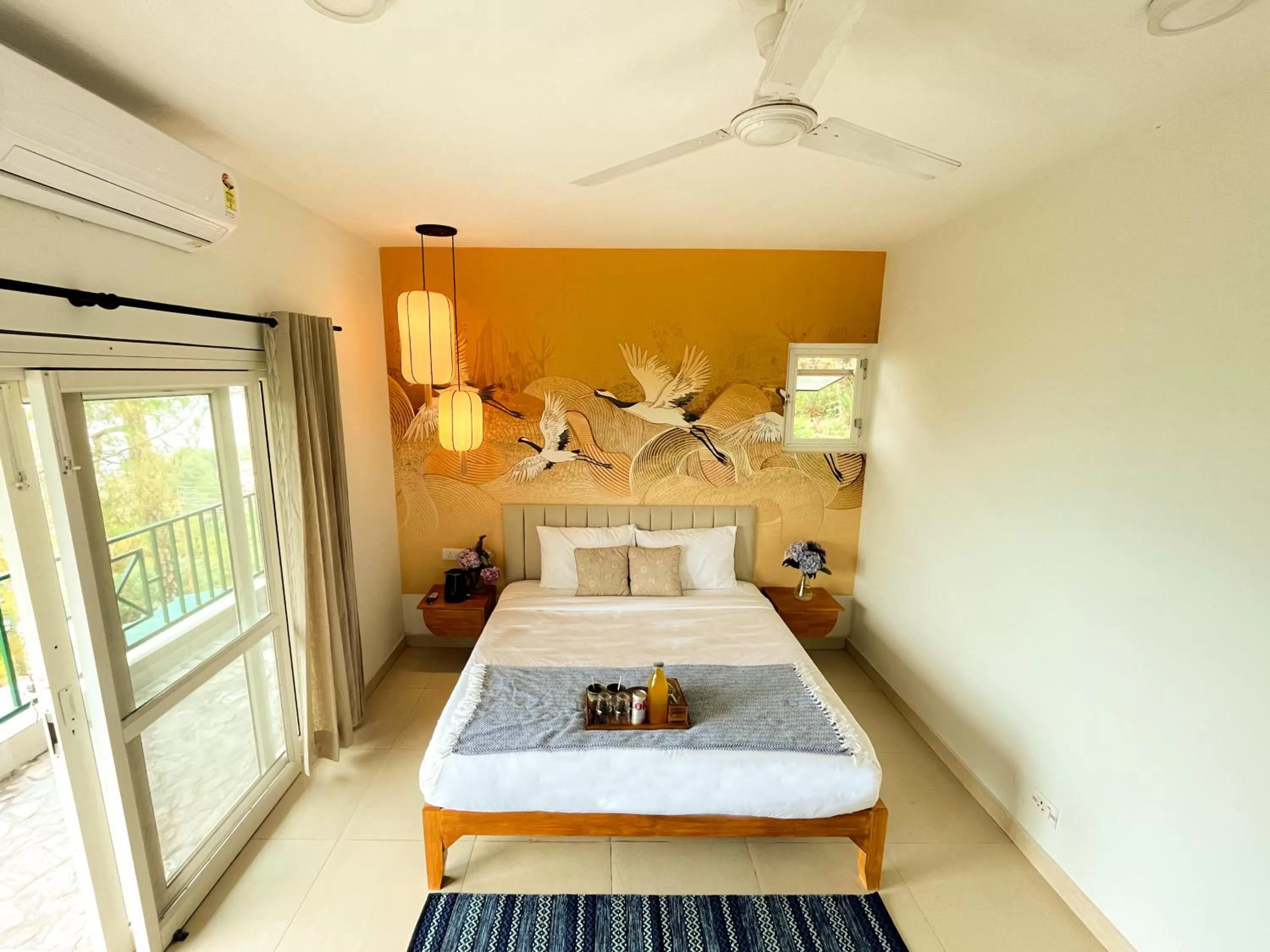 Bed in Seclude Kasauli, Himachal Pradesh