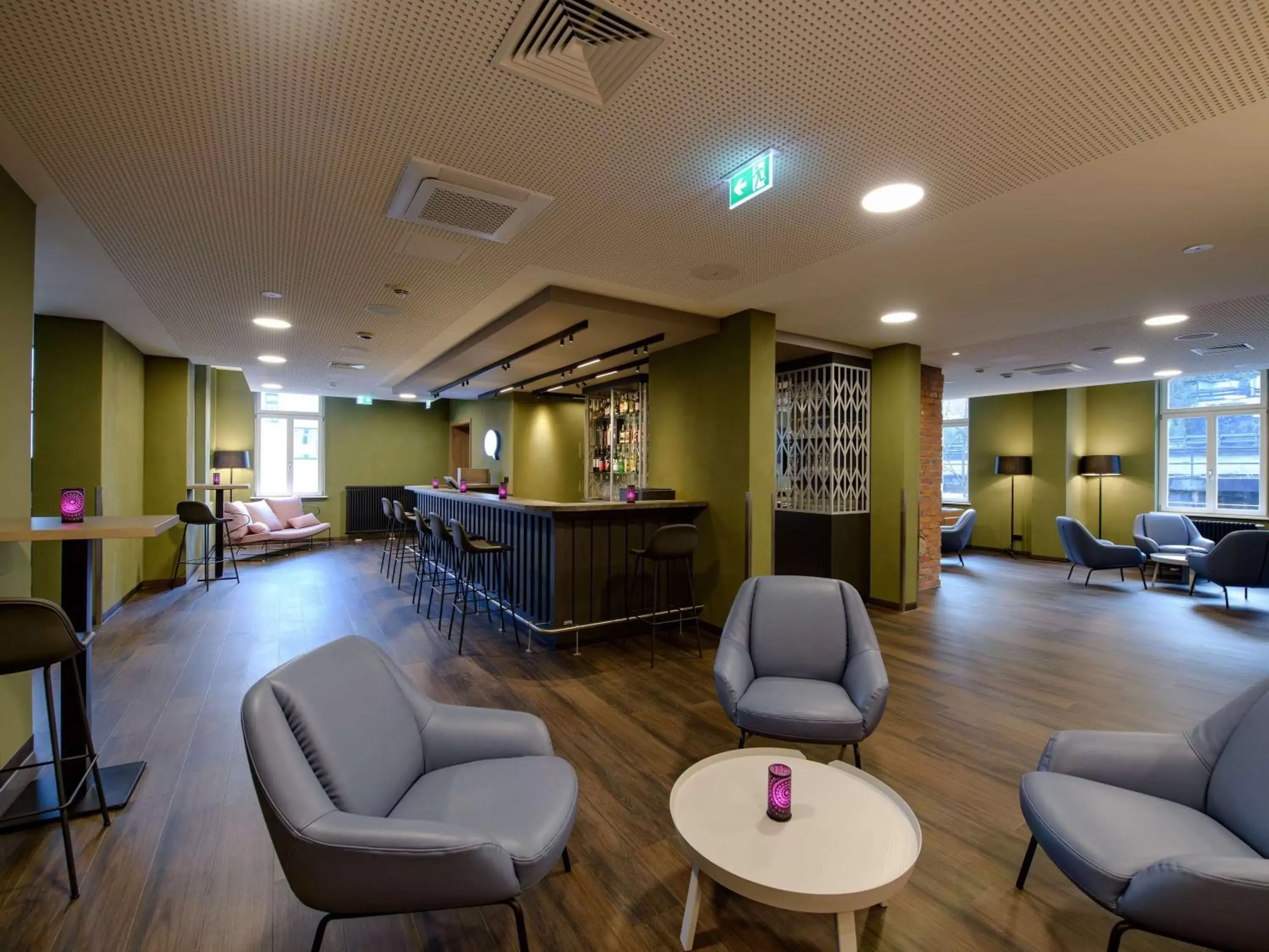 Lounge or bar in ibis Styles Coburg