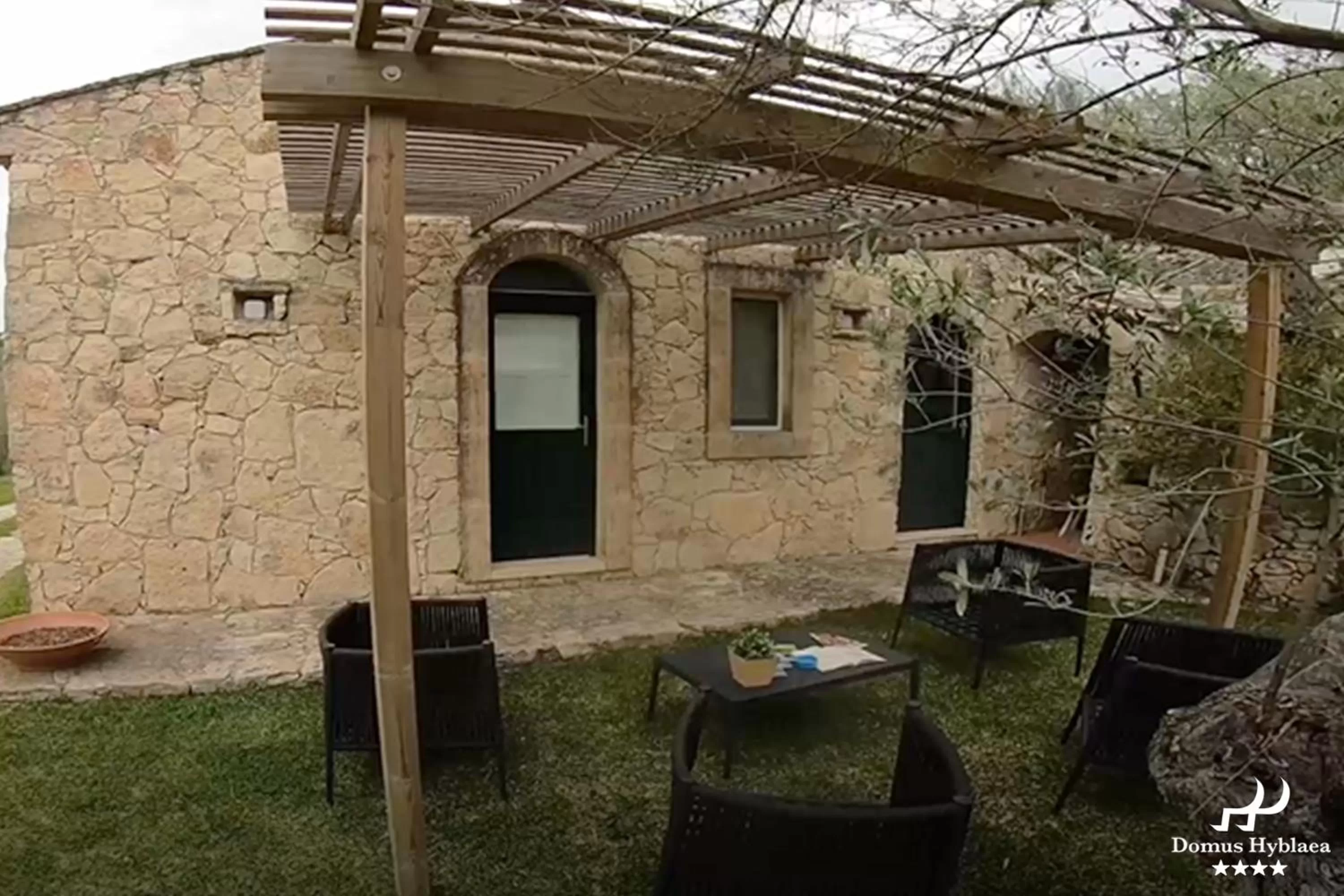 Garden in Domus Hyblaea Resort