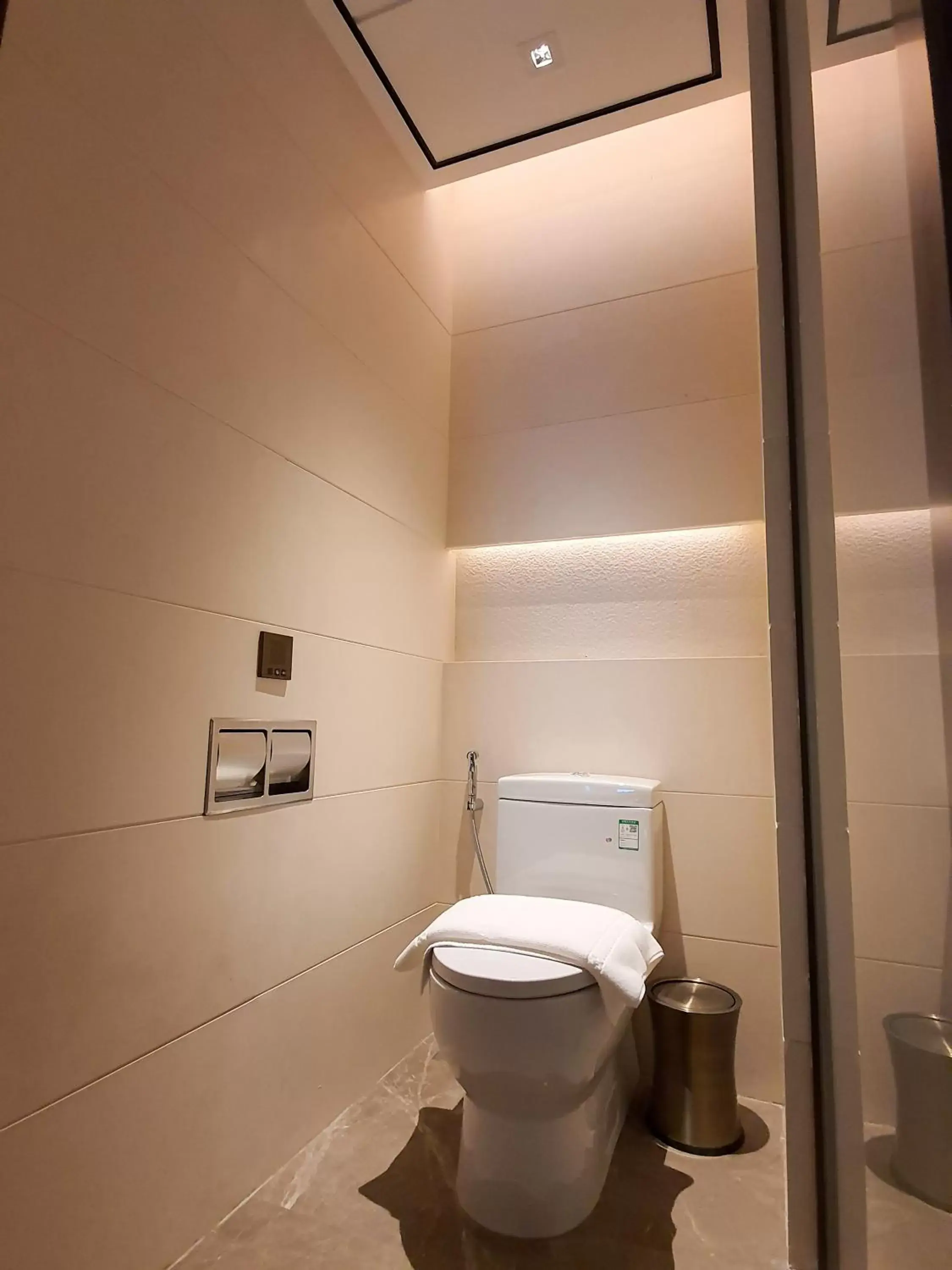 Toilet, Bathroom in Howard Johnson Plaza by Wyndham Blue Bay Sihanoukville