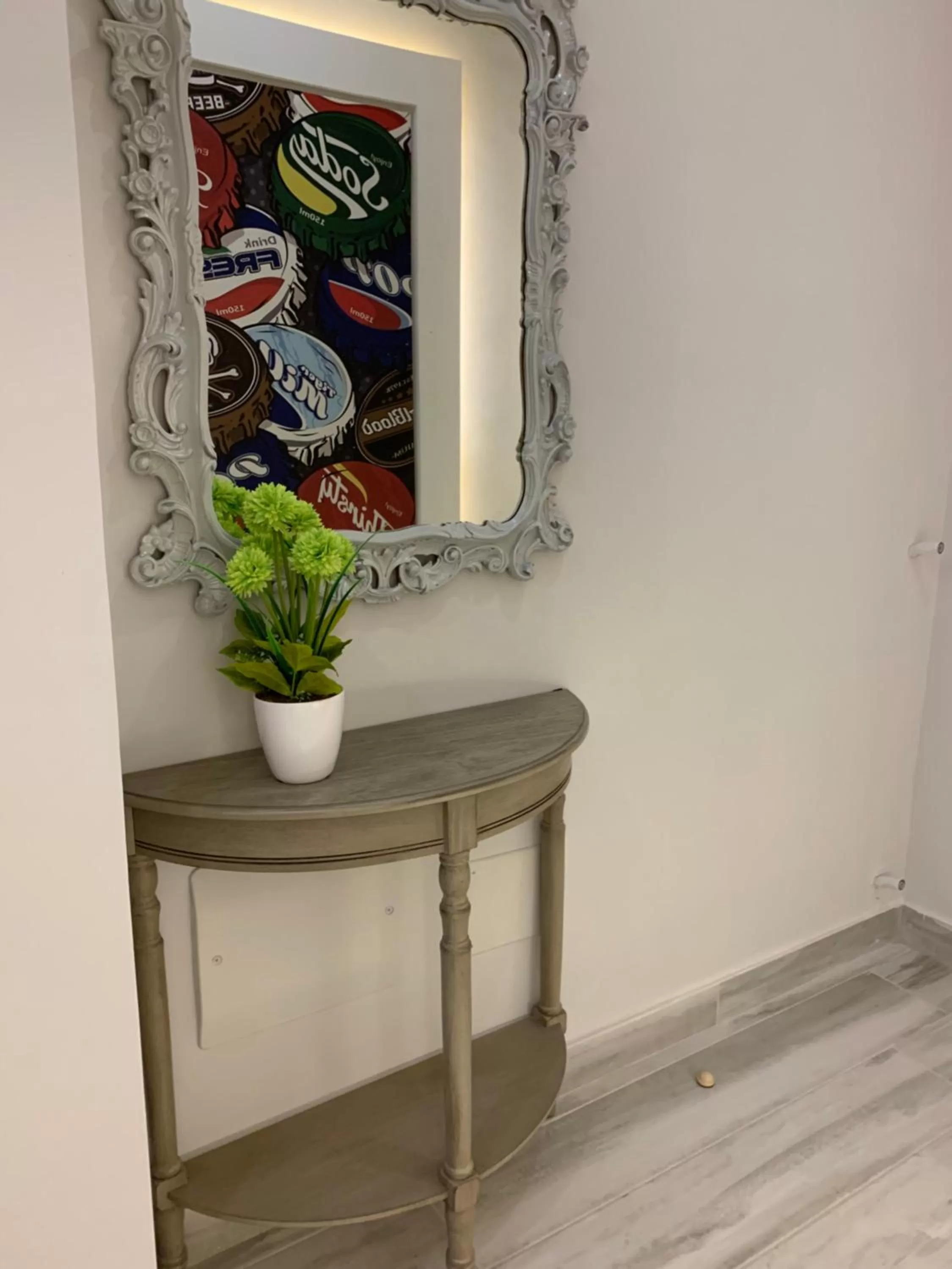 TV/Entertainment Center in B&B In Centro