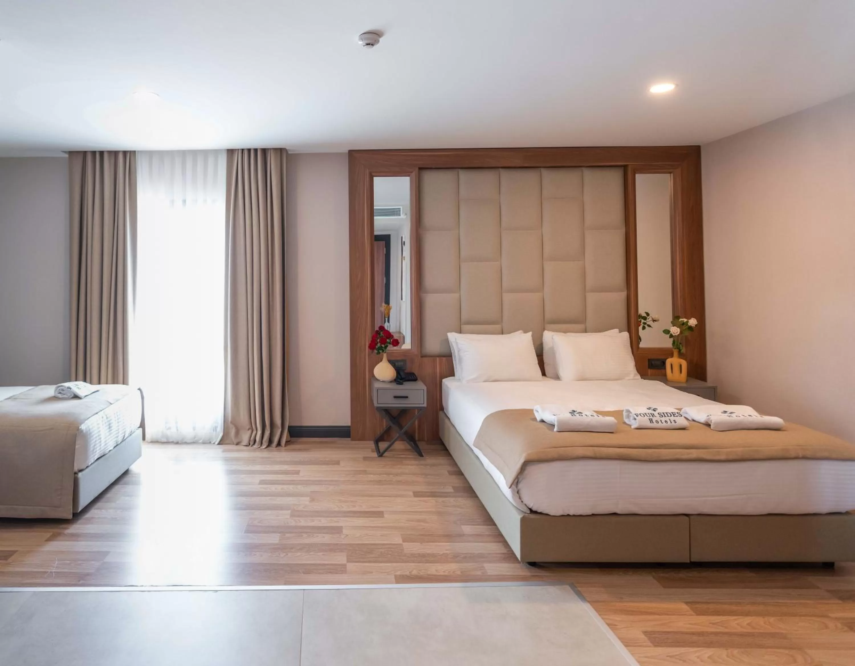 Bed in Four Sides Taksim Lion Hotel&Spa