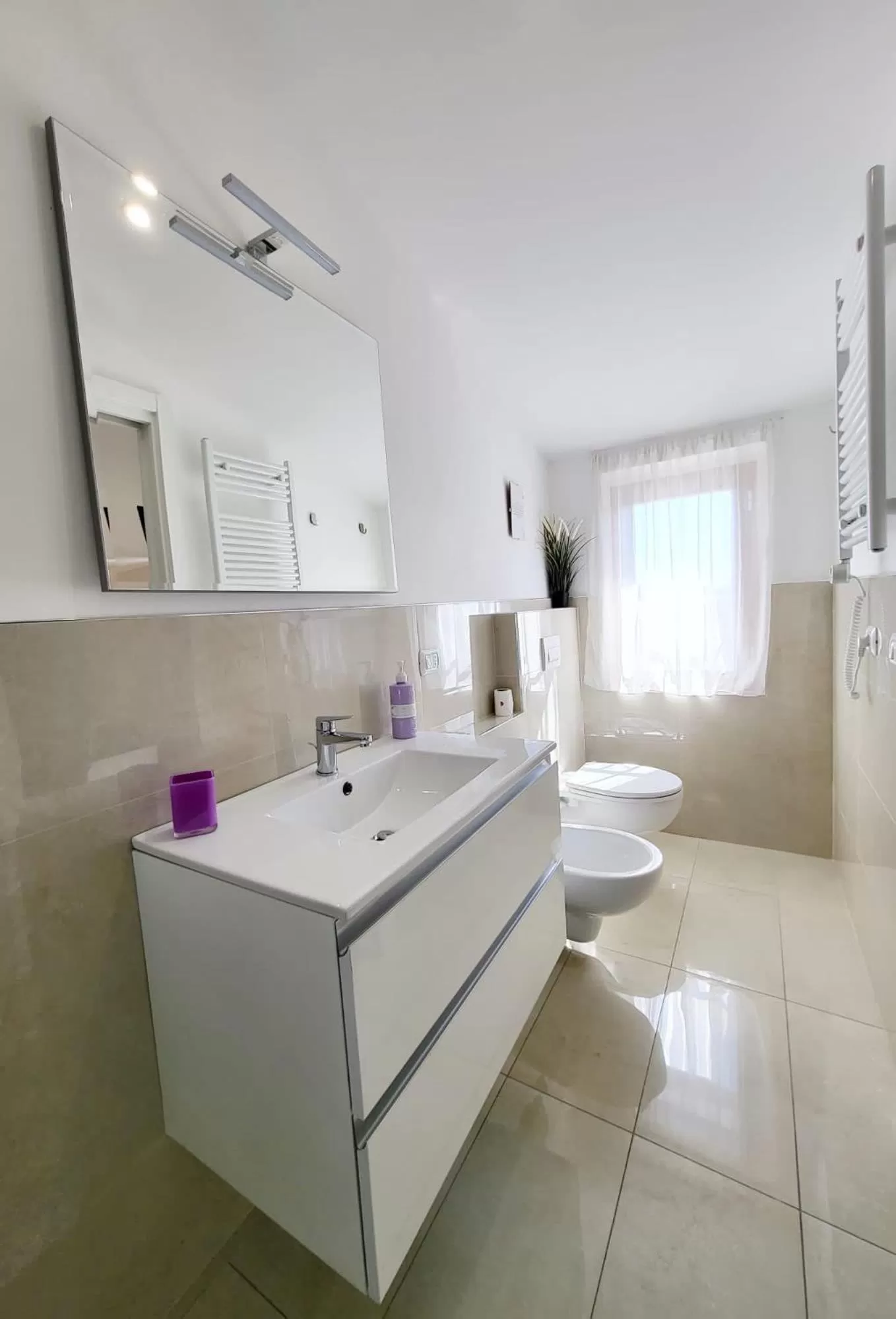 Bathroom in D ANNUNZIO house