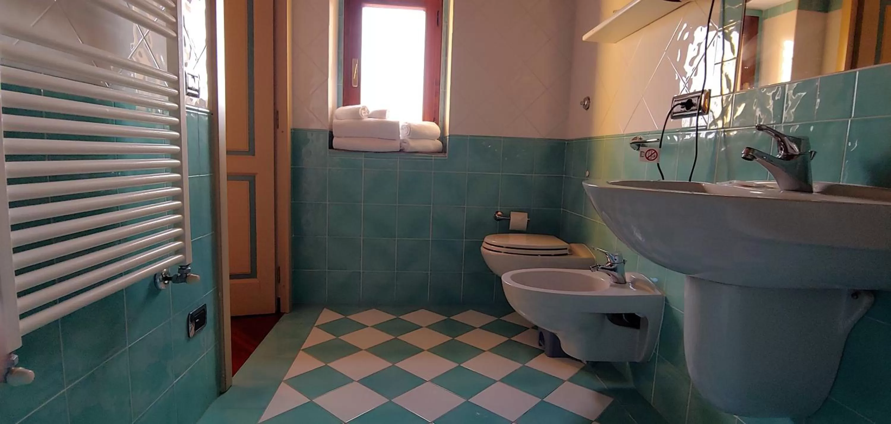 Bathroom in Torrebianca Tuscany