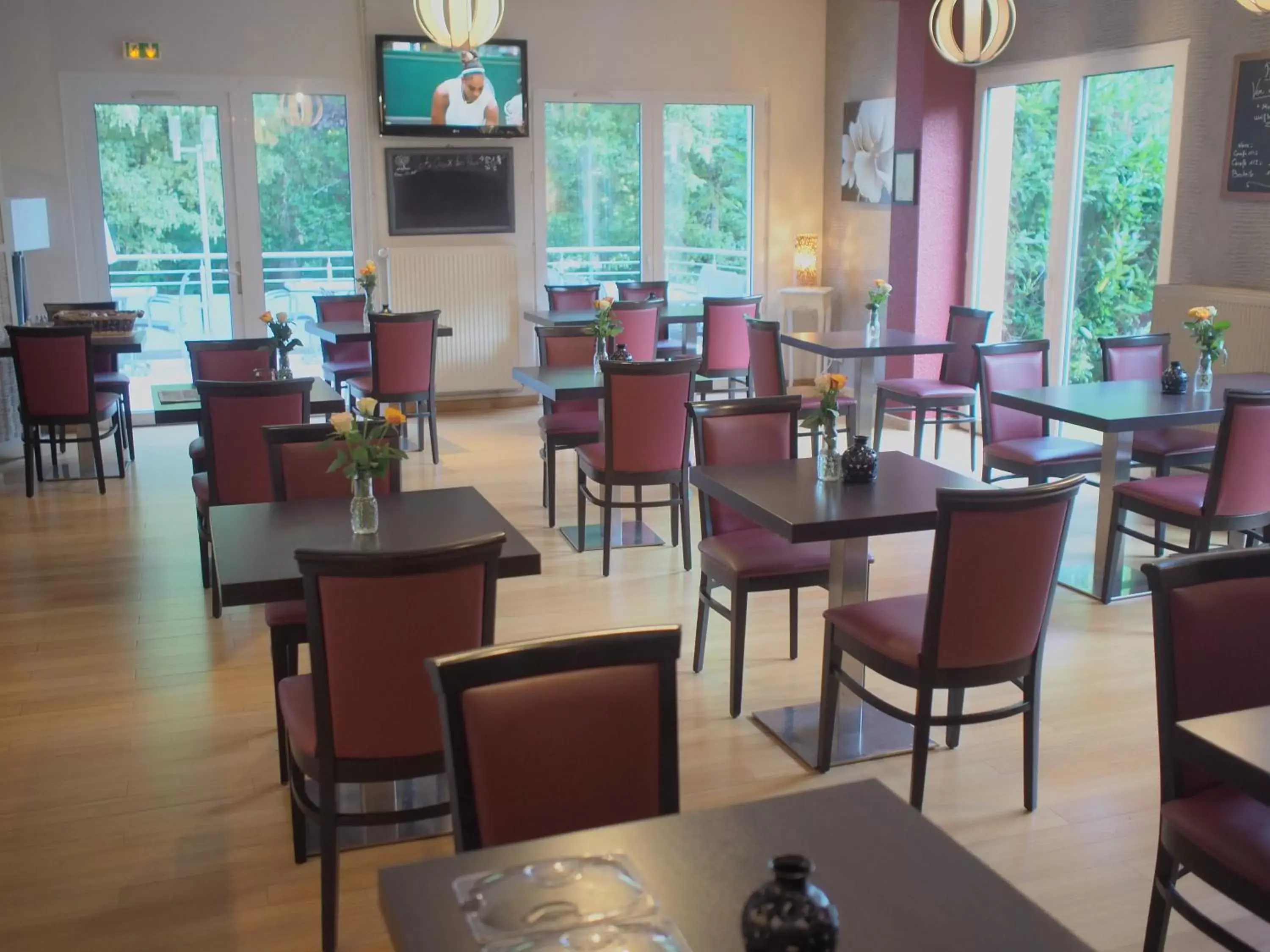 Buffet breakfast, Restaurant/Places to Eat in The Originals City, Hôtel Aster, Saint-Avold Nord (Inter-Hotel)