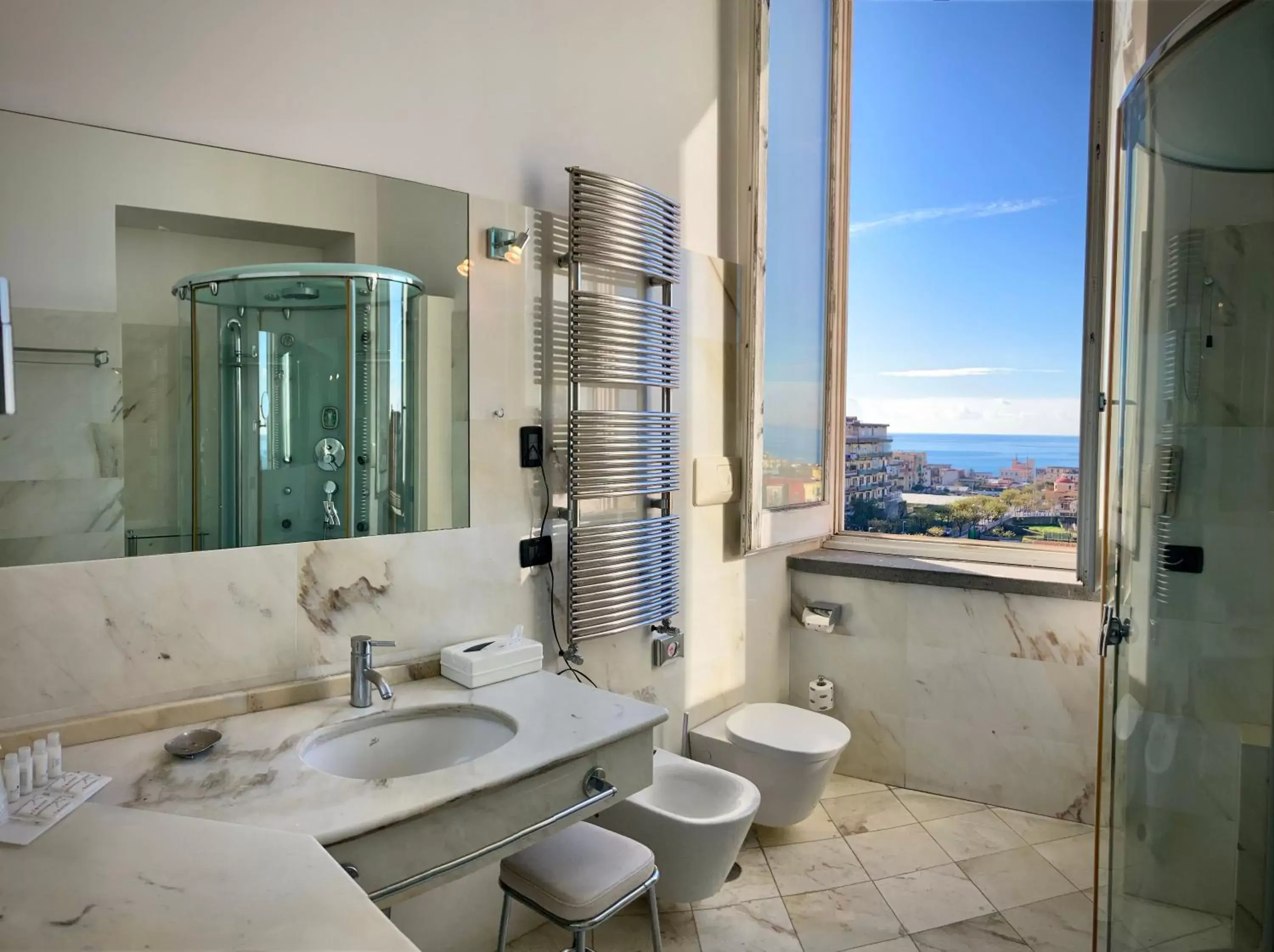 Shower, Bathroom in Miglio d'Oro Park Hotel