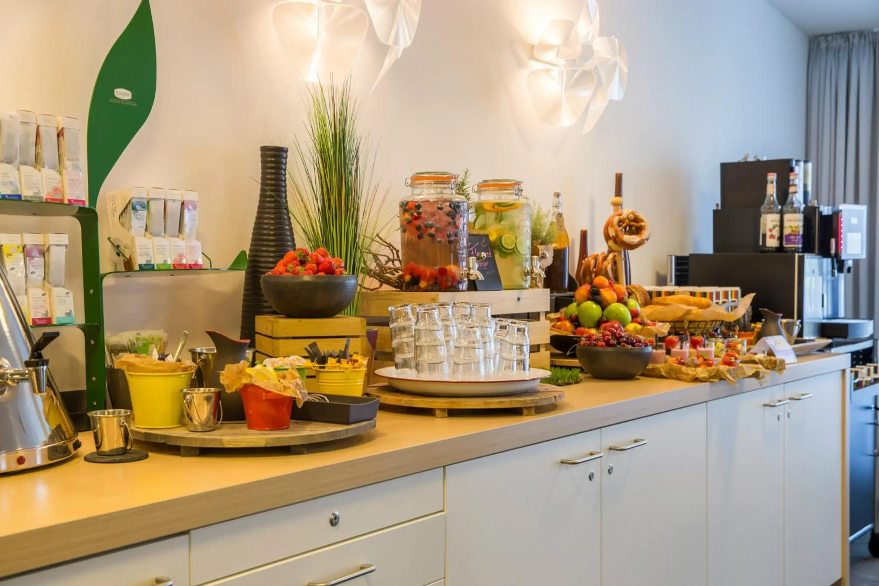 Food and drinks in Park Inn by Radisson Nurnberg