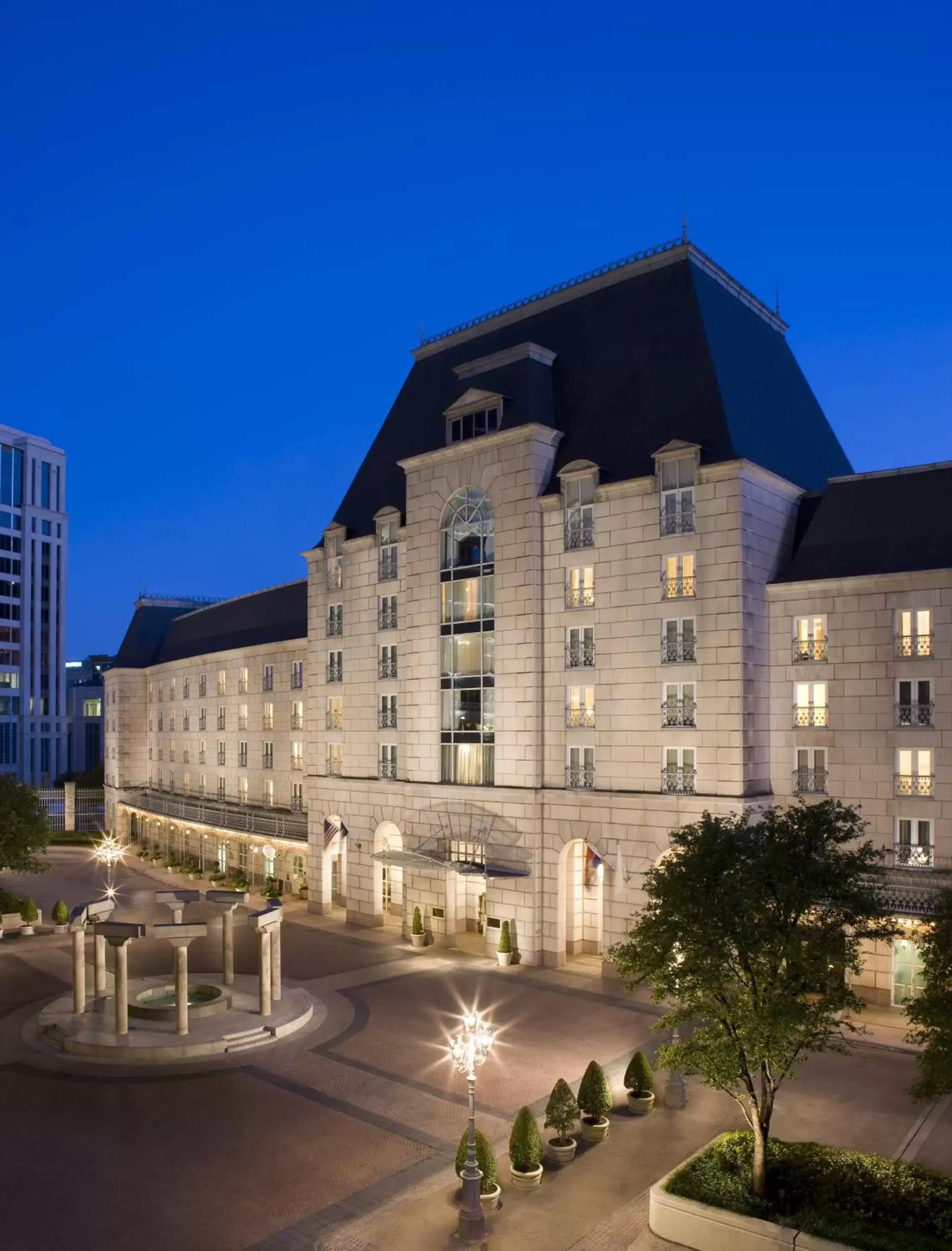 Facade/entrance, Property Building in Hotel Crescent Court