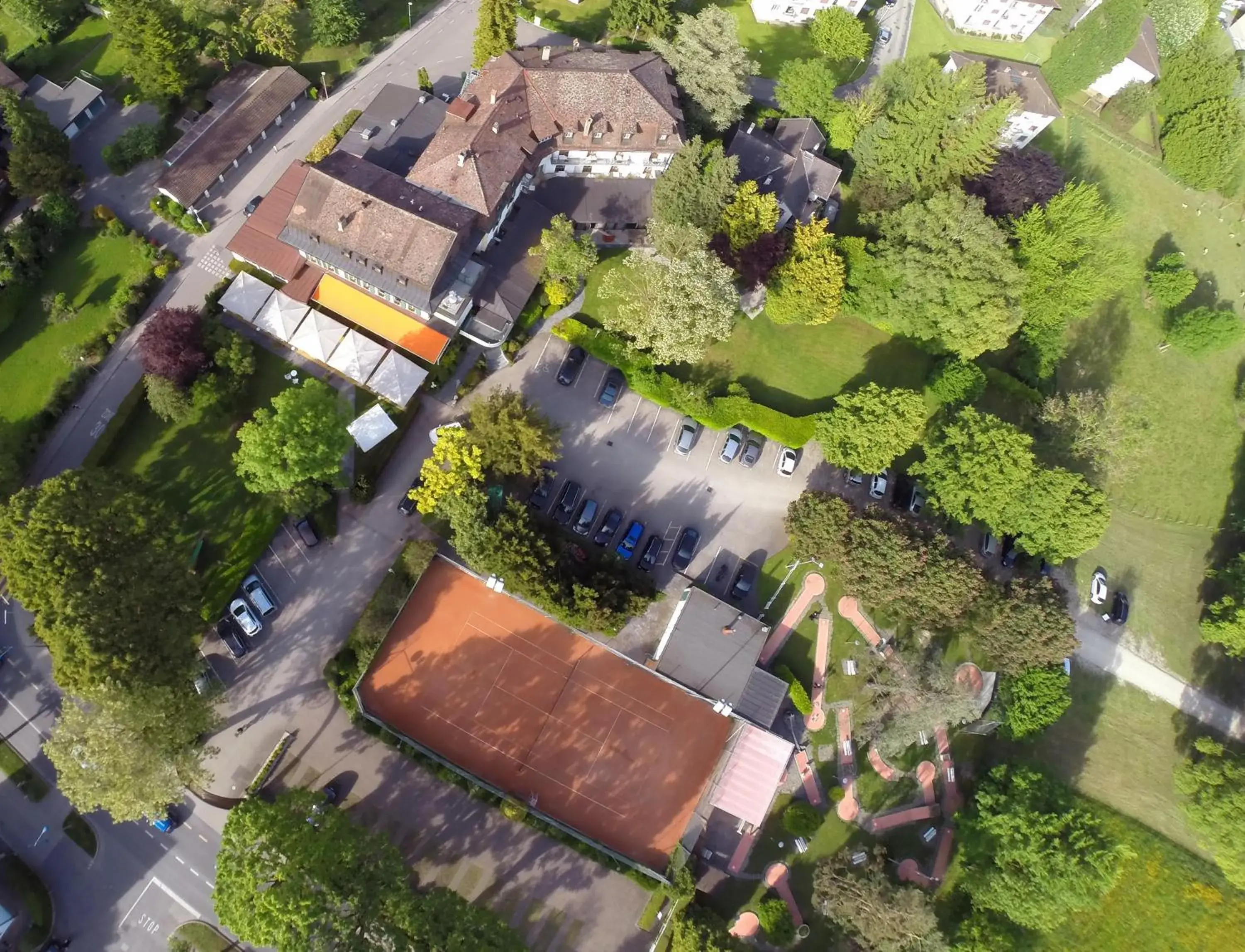 Bird's eye view, Bird's-eye View in Hotel La Prairie