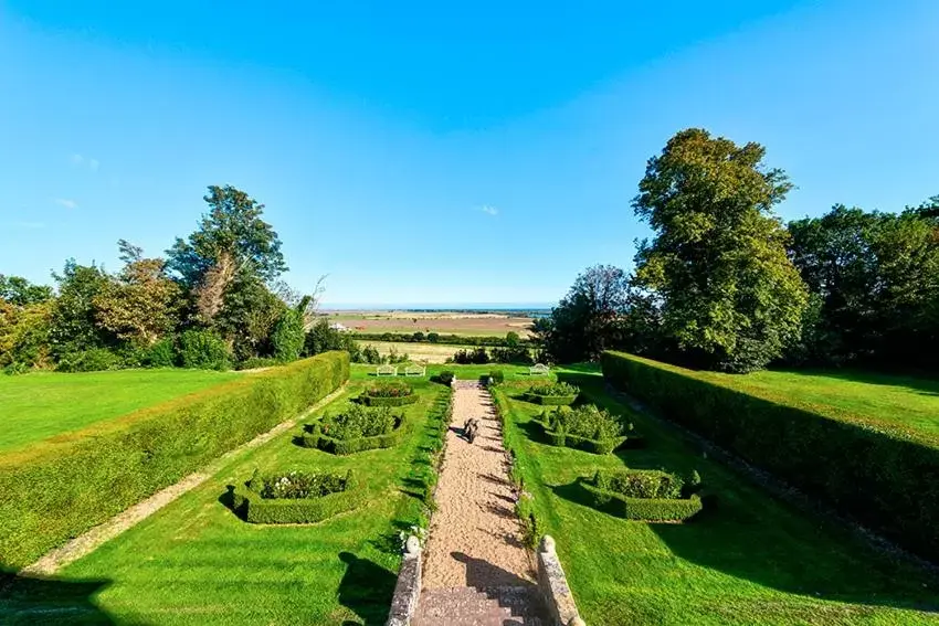 Garden view, Garden in Saltcote Place