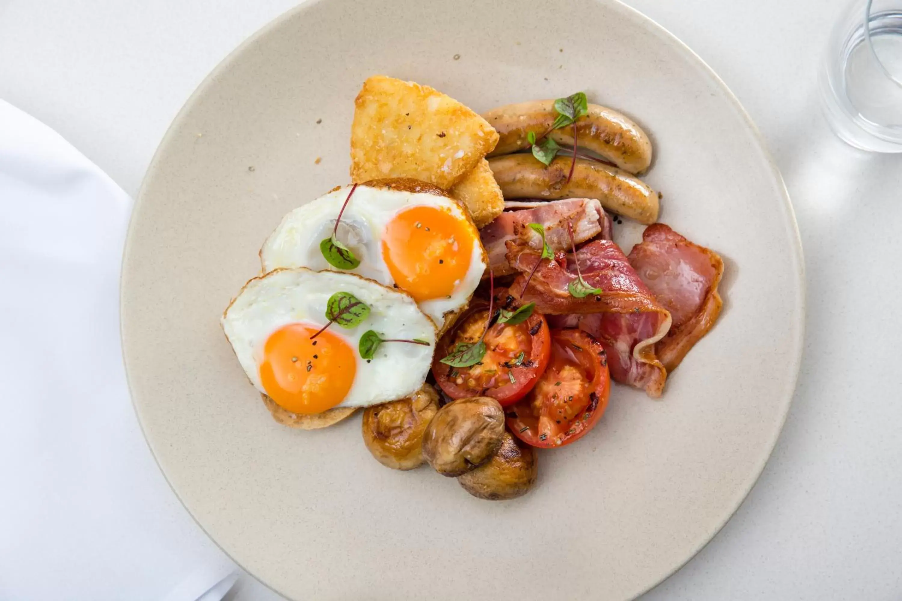 Breakfast, Food in Novotel Newcastle Beach