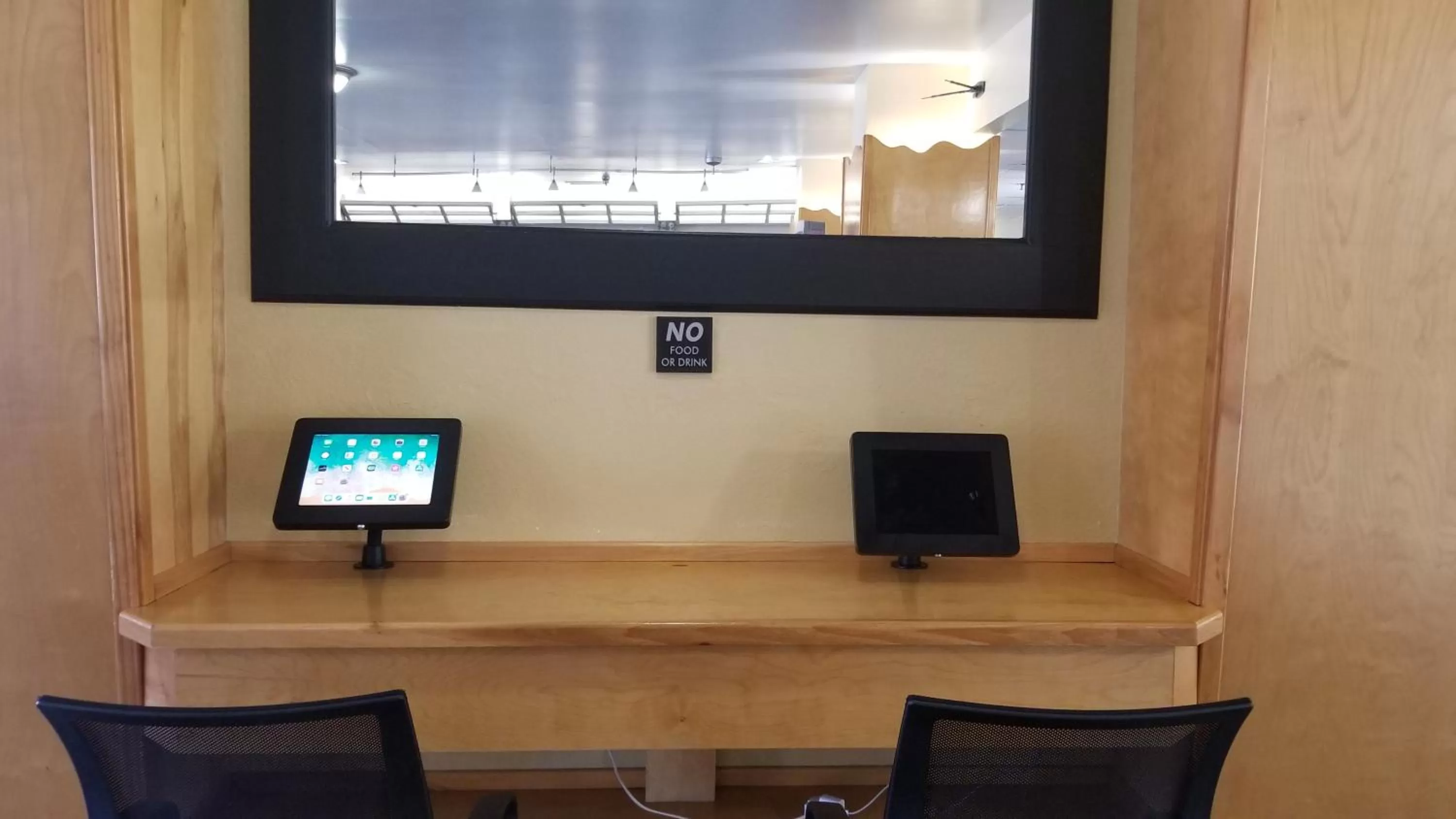 TV and multimedia in Baymont by Wyndham Lawrenceburg