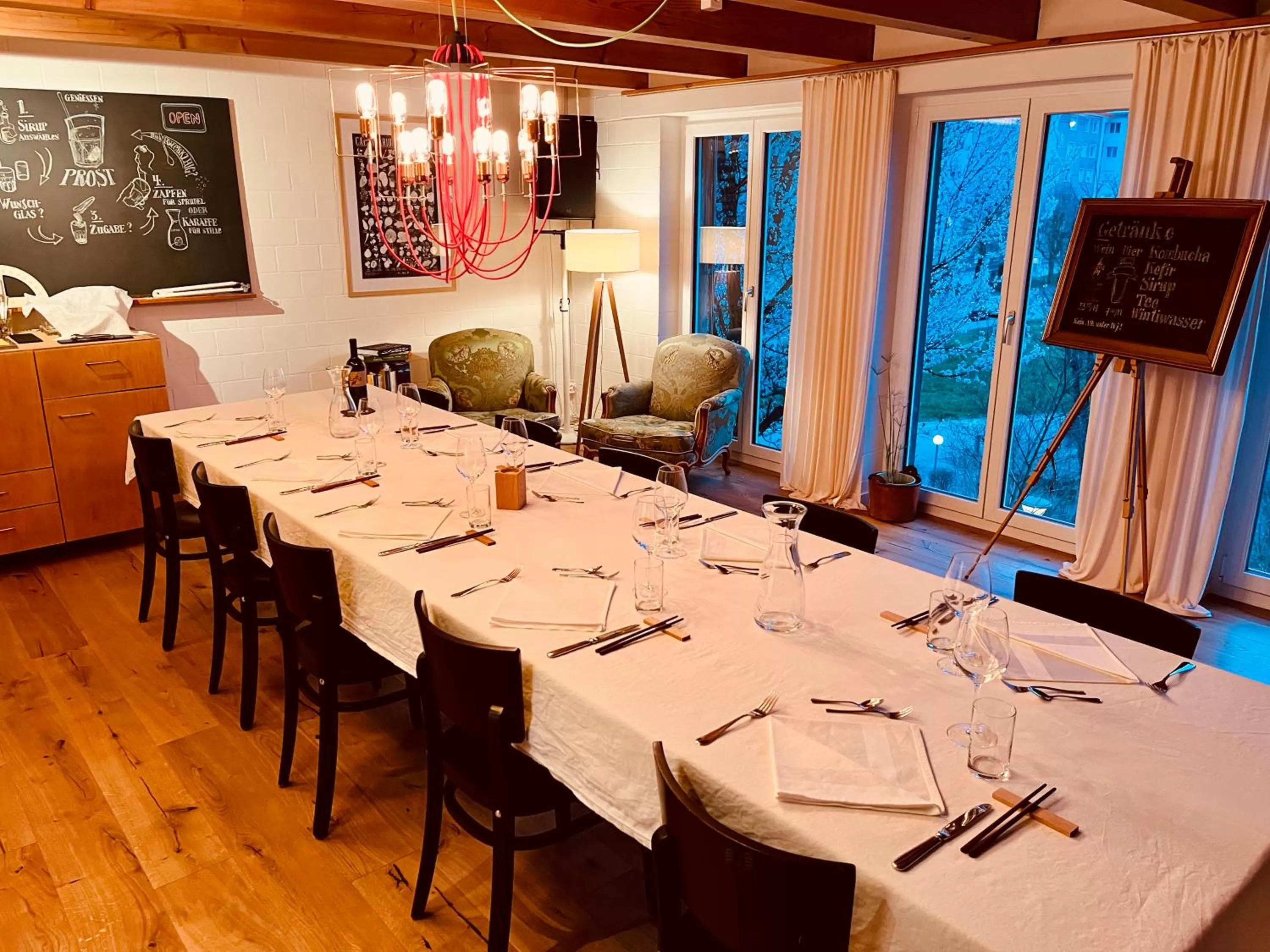 Restaurant/Places to Eat in Me Gustas Tu - Séparée