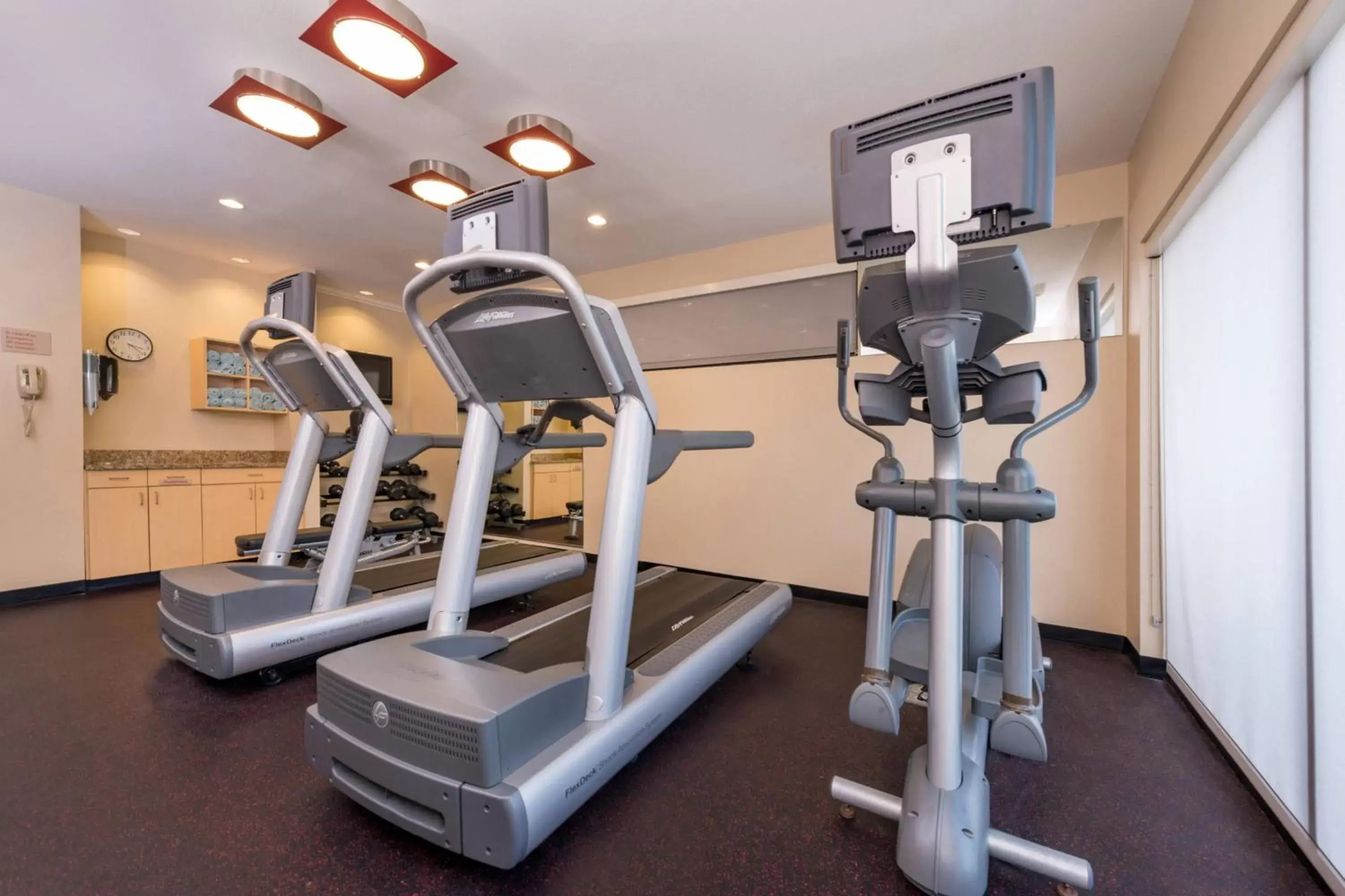 Fitness centre/facilities, Fitness Center/Facilities in TownePlace Suites Huntington