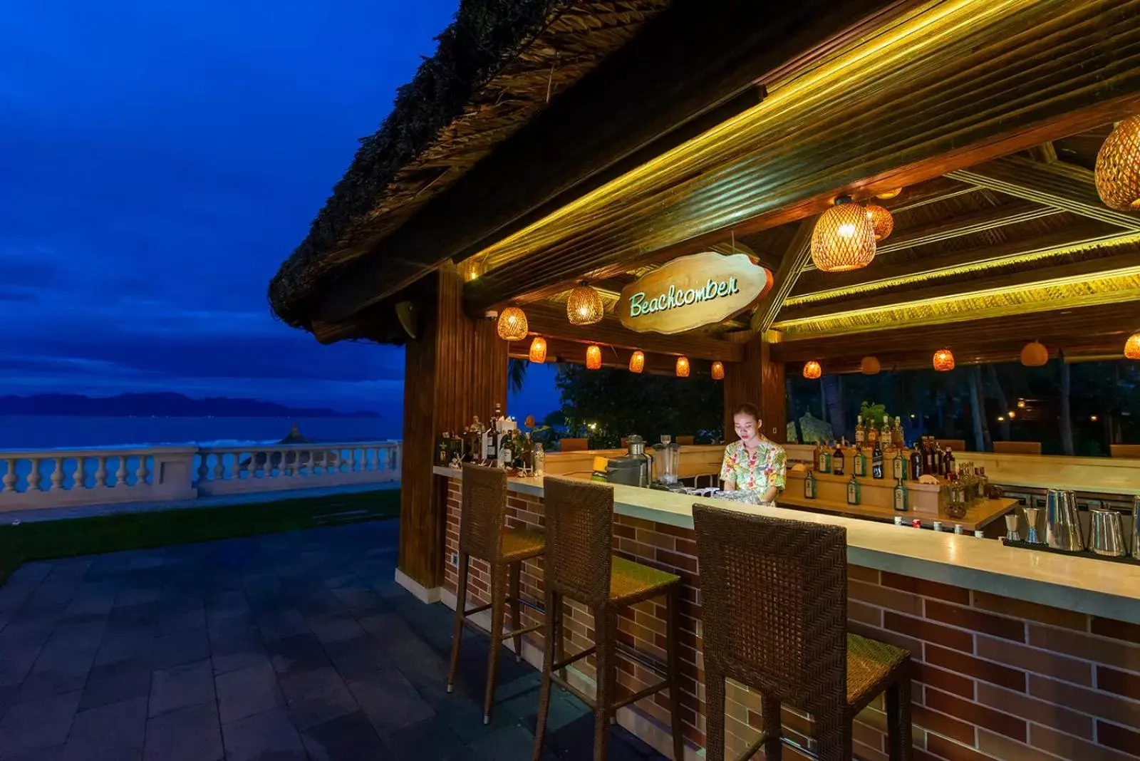 Lounge or bar, Restaurant/Places to Eat in Vinpearl Resort Nha Trang