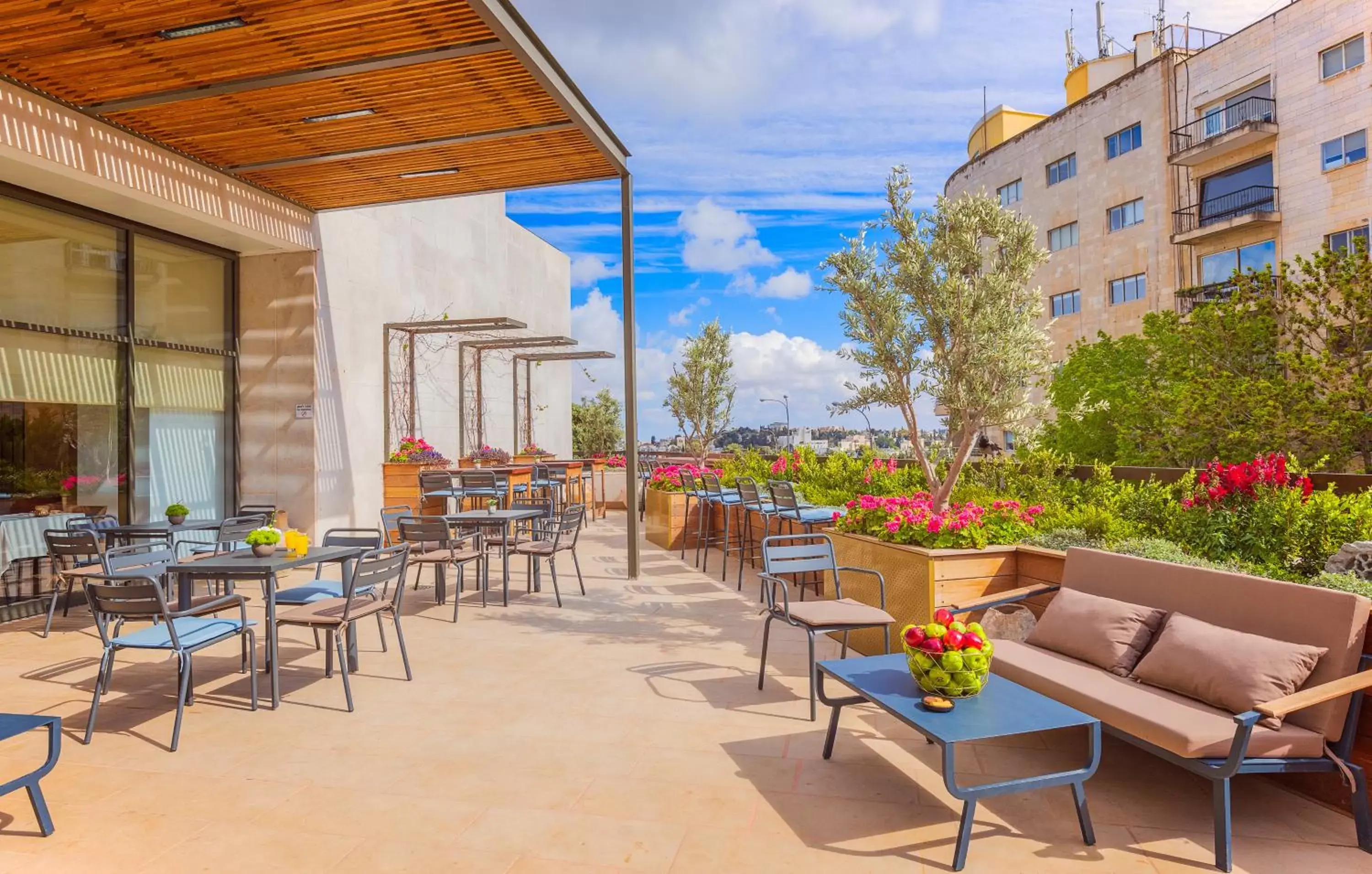 Balcony/Terrace, Restaurant/Places to Eat in Cassia Hotel Jerusalem