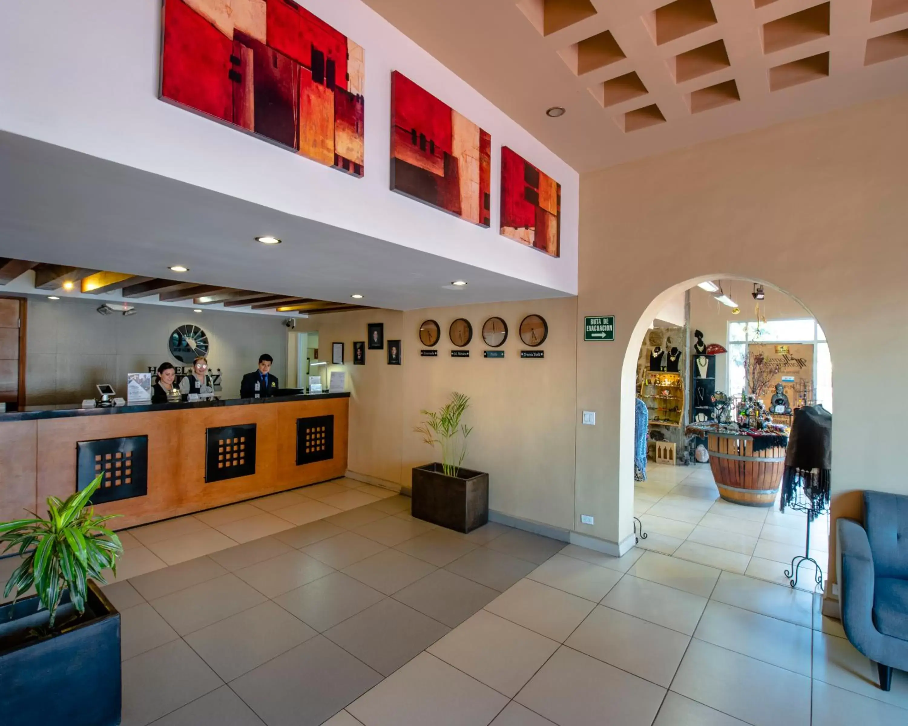 Lobby or reception, Kitchen/Kitchenette in Baja Inn Hoteles Ensenada