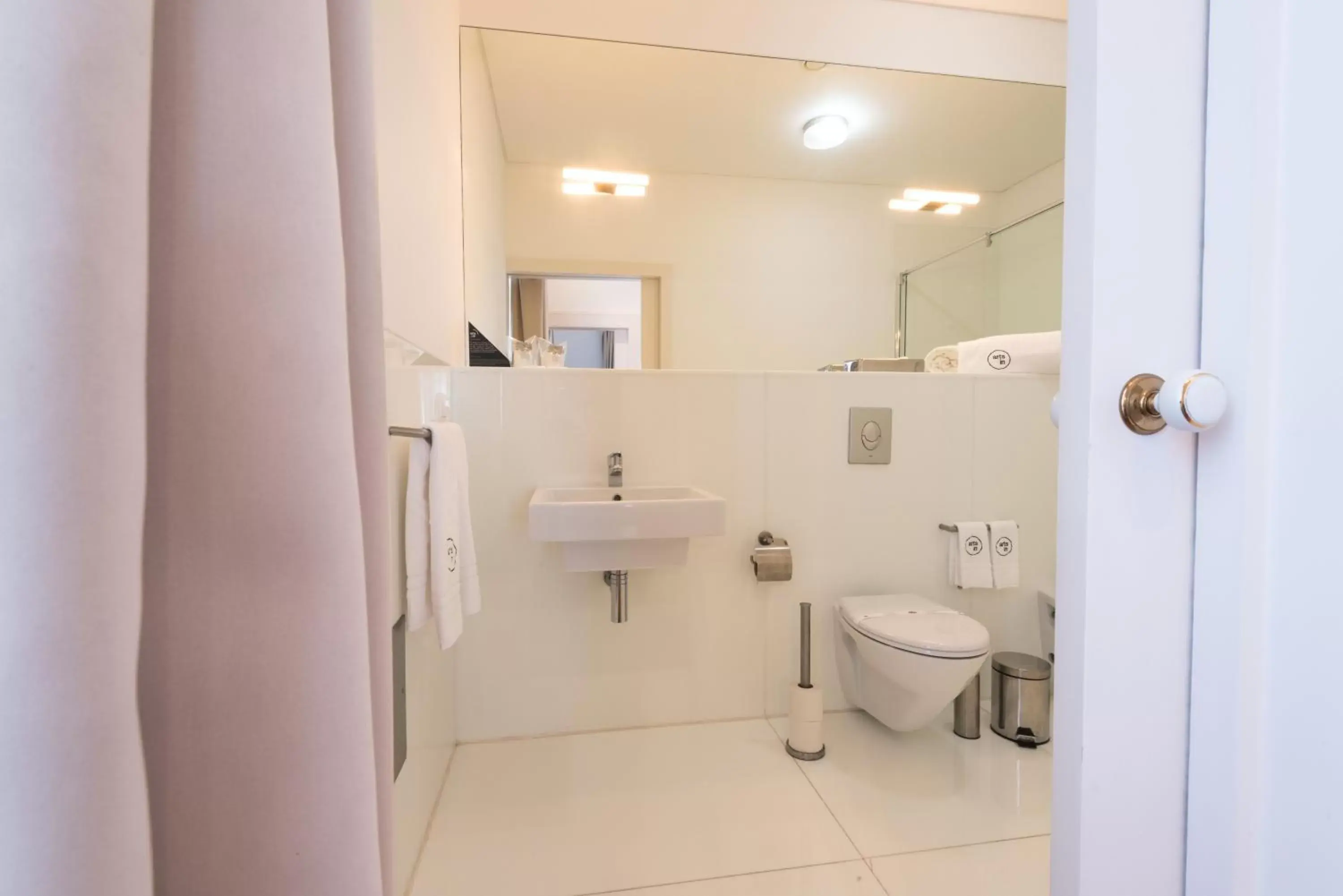 Bathroom in ARTS IN Hotel Conde Carvalhal