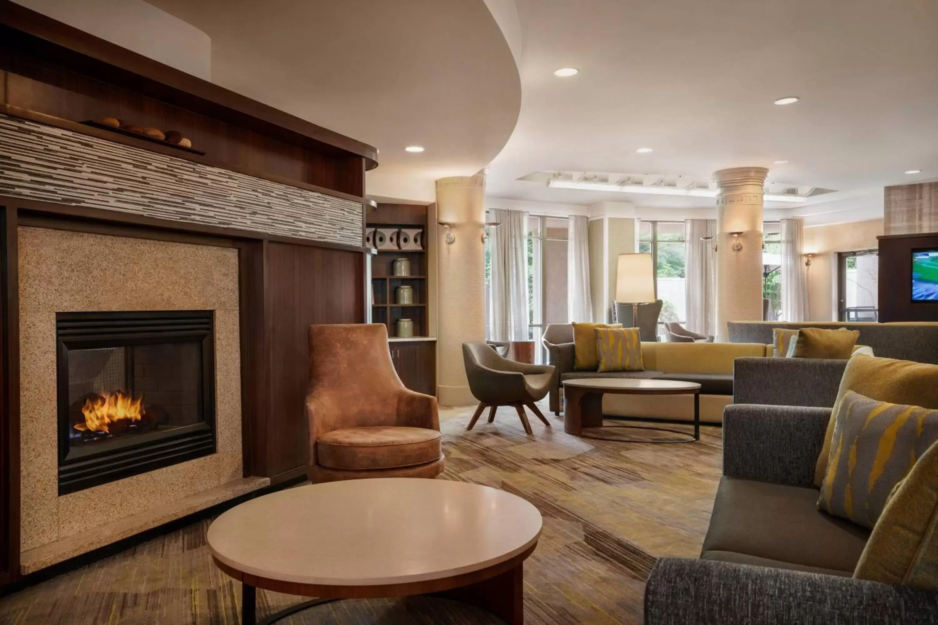 Lobby or reception, Lounge/Bar in Courtyard by Marriott Middletown Goshen