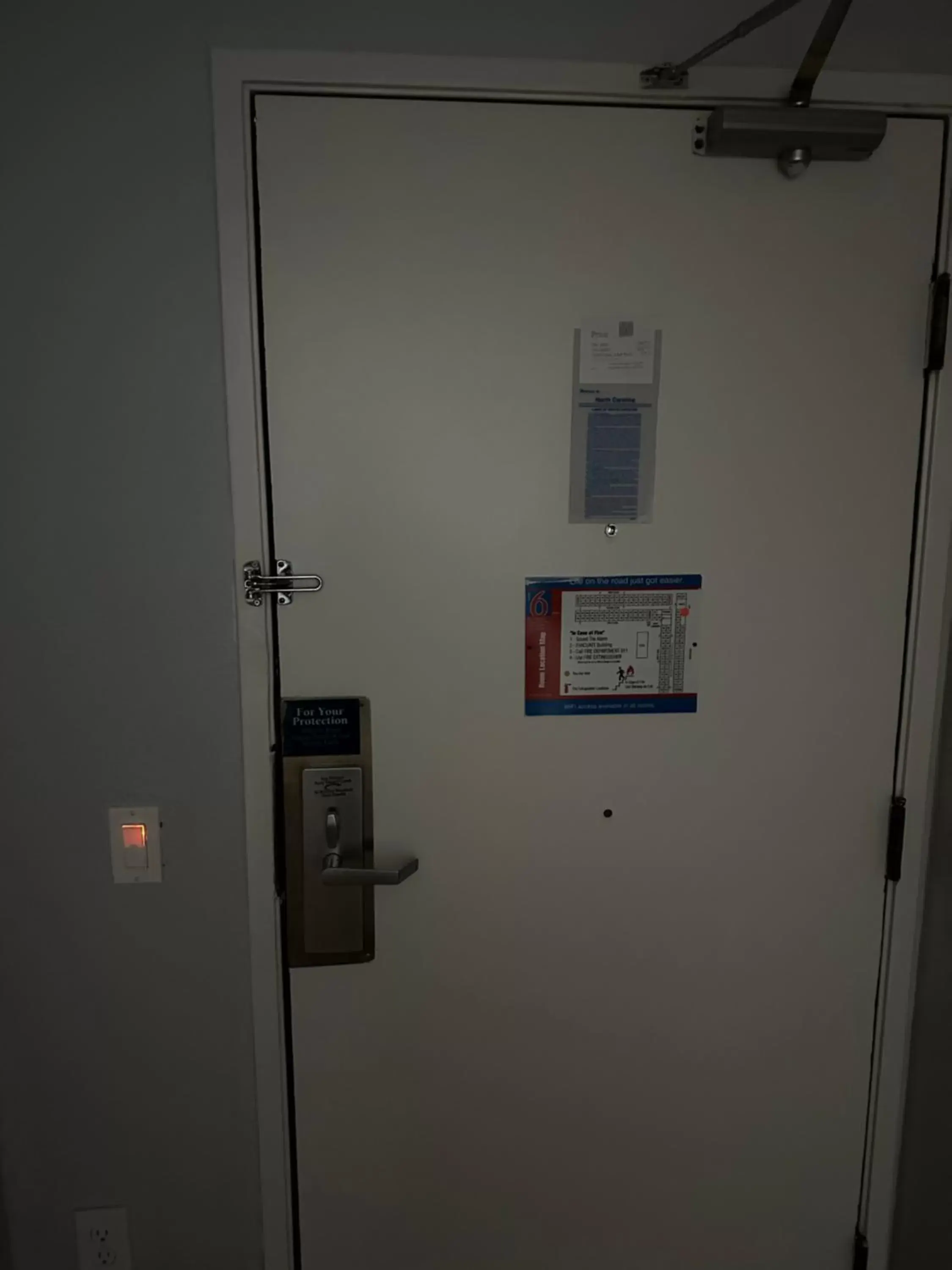 King Room - single occupancy - Smoking in Motel 6-Greensboro, NC - Airport King Room - single occupancy - Smoking in Motel 6-Greensboro, NC - Airport