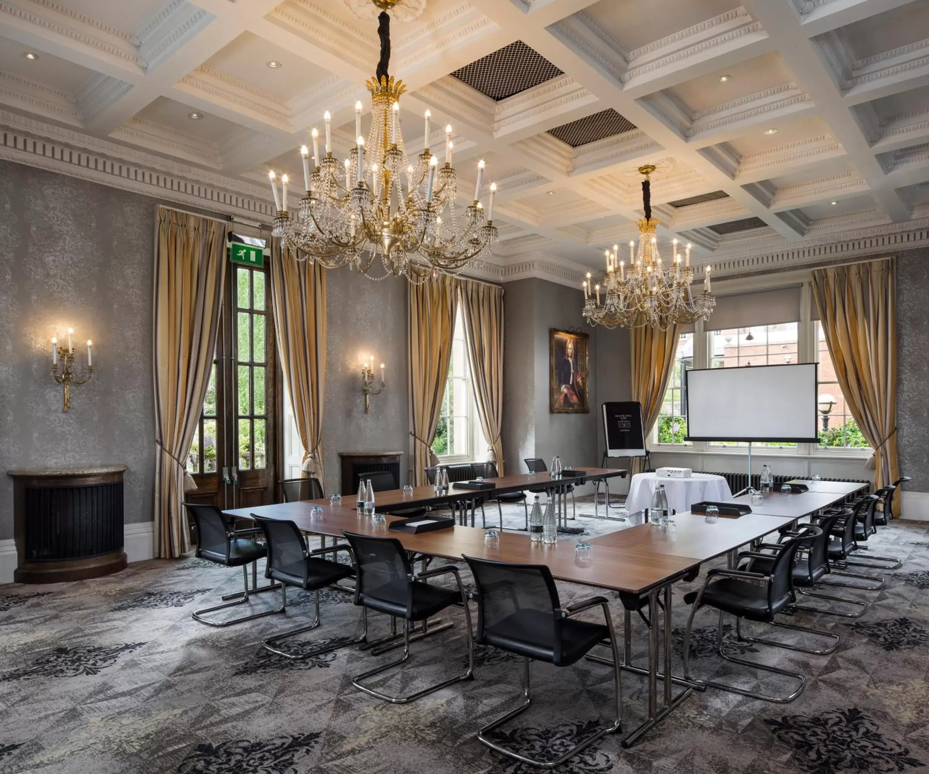 Meeting/conference room in Oulton Hall Hotel, Spa & Golf Resort