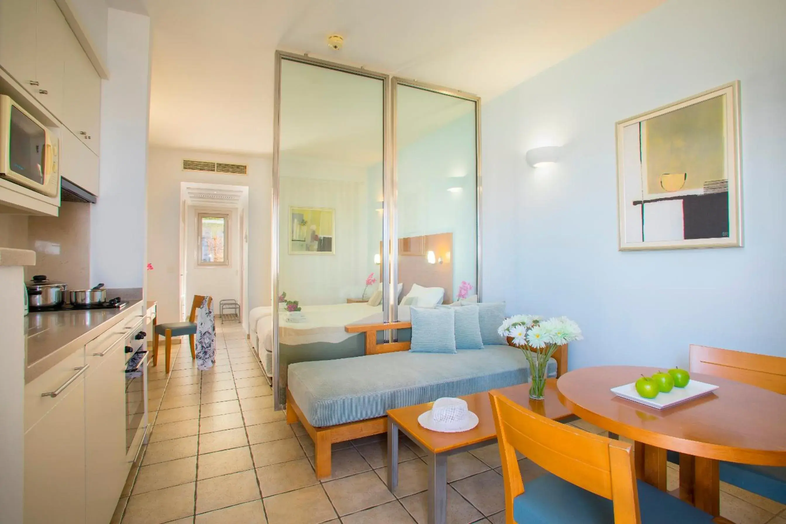 Poolside Studio in Louis Althea Beach Poolside Studio in Louis Althea Beach