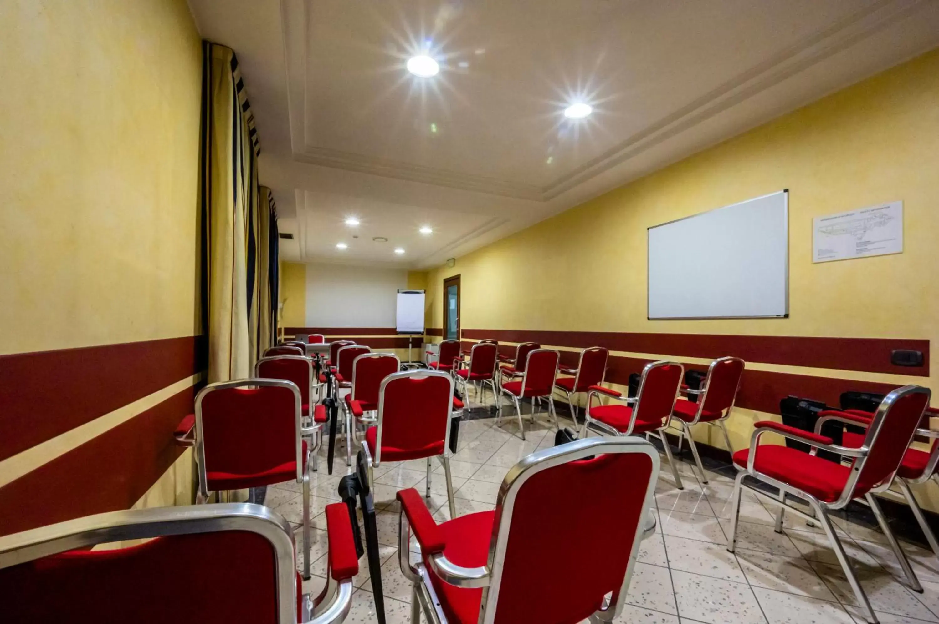 Meeting/conference room in Airport Hotel Bergamo