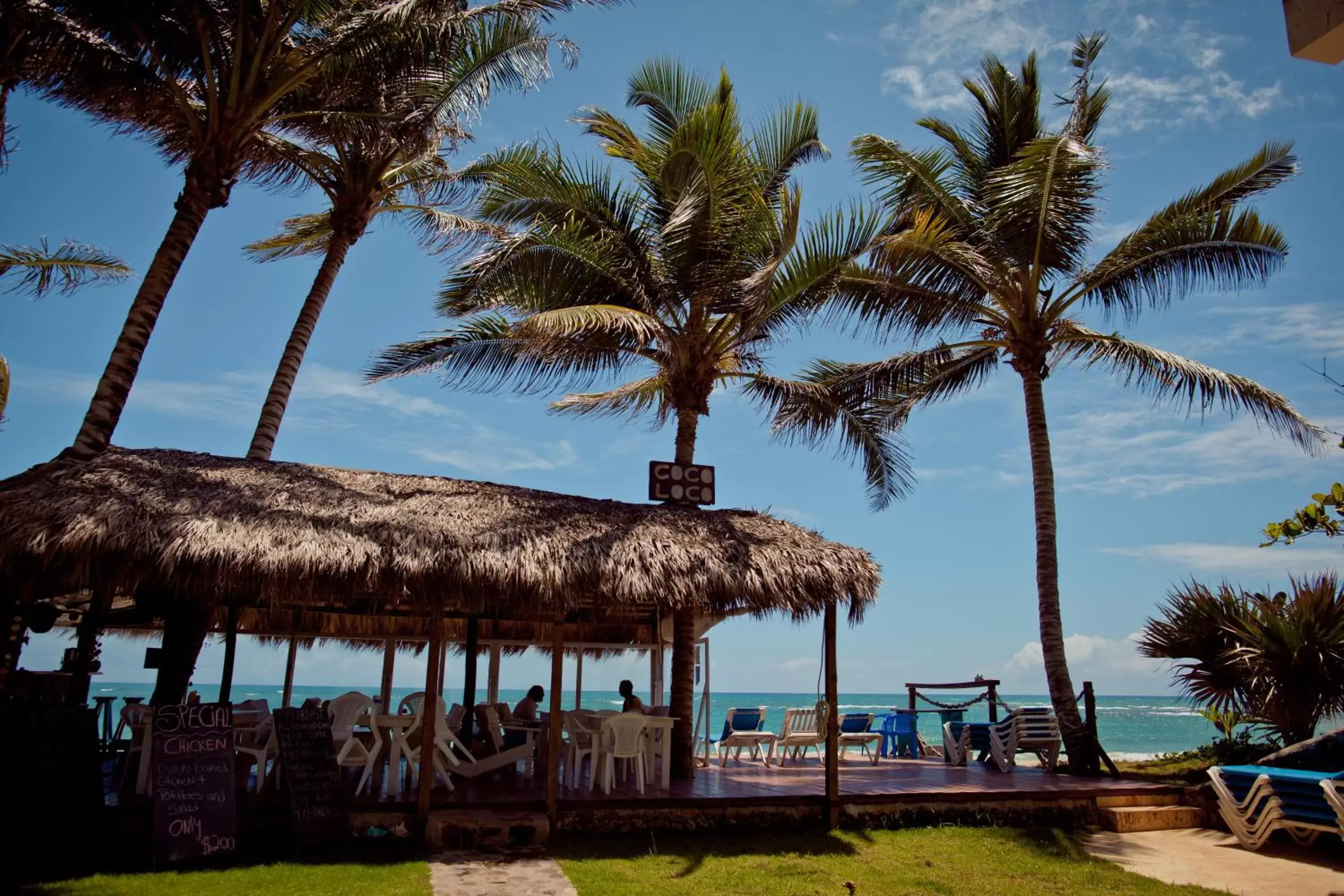 Seating area, Beach in Kite Beach Inn