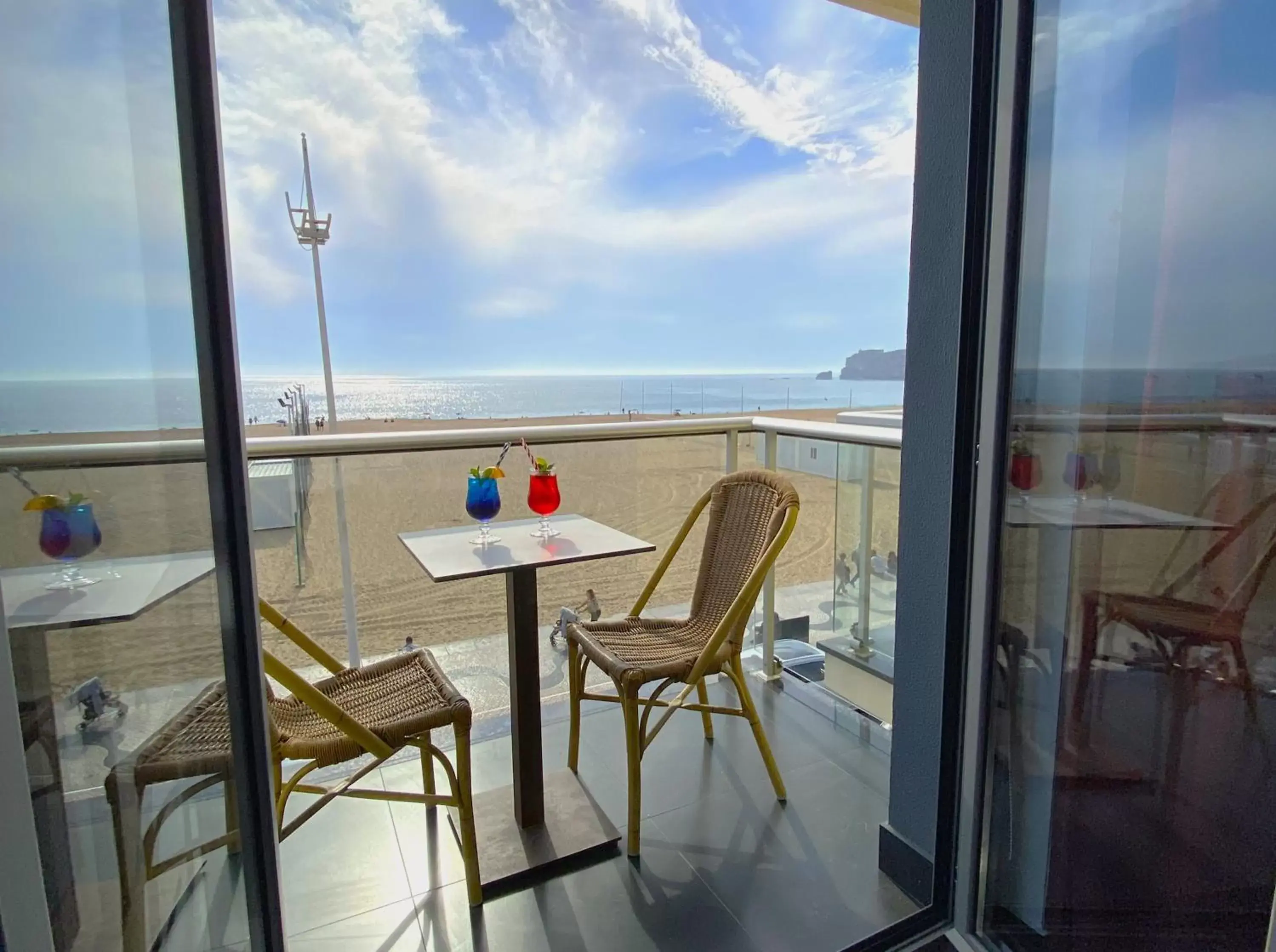 Sea view, Balcony/Terrace in Hotel Oceano