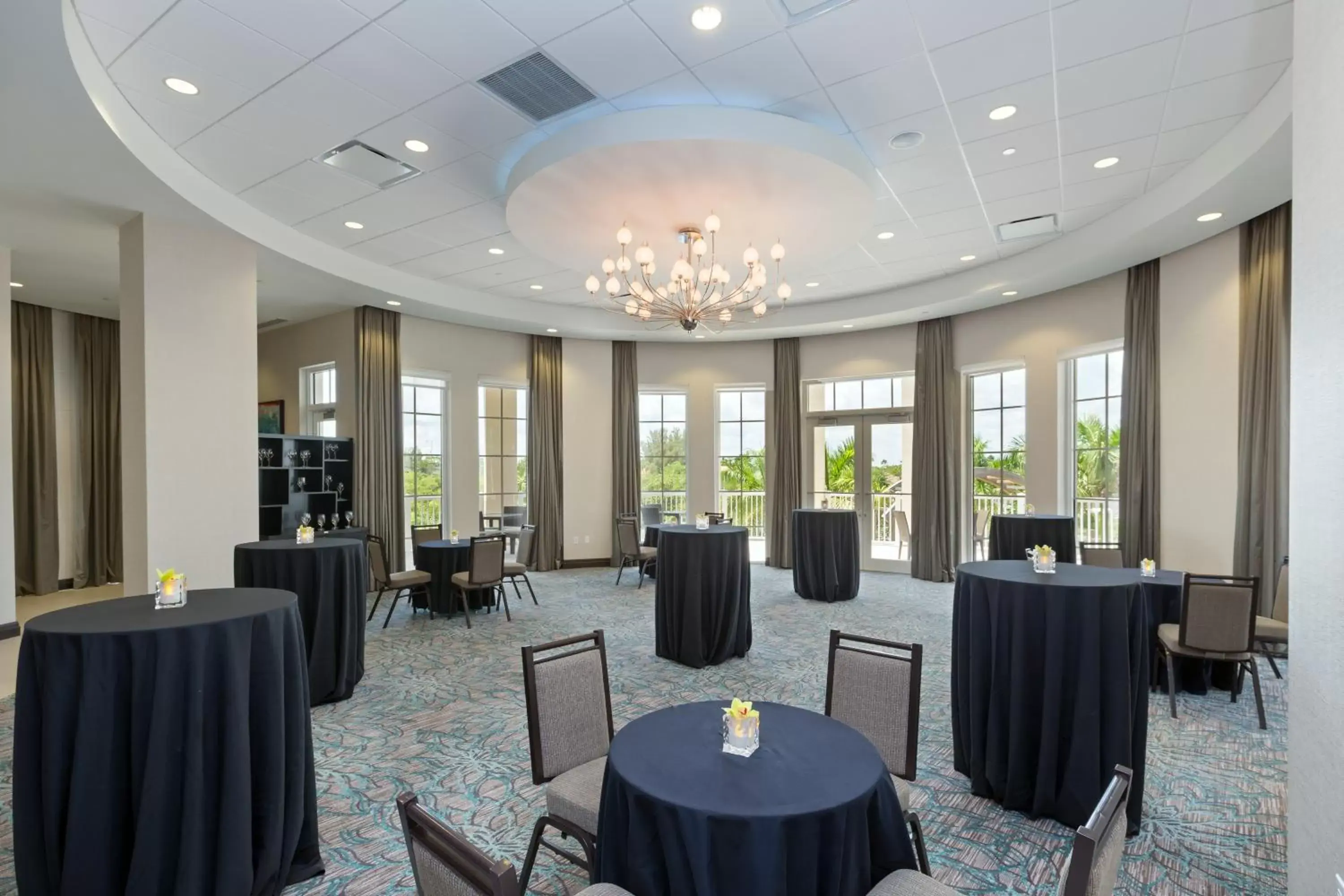 Banquet/Function facilities, Restaurant/Places to Eat in Wyndham Grand Jupiter at Harbourside Place