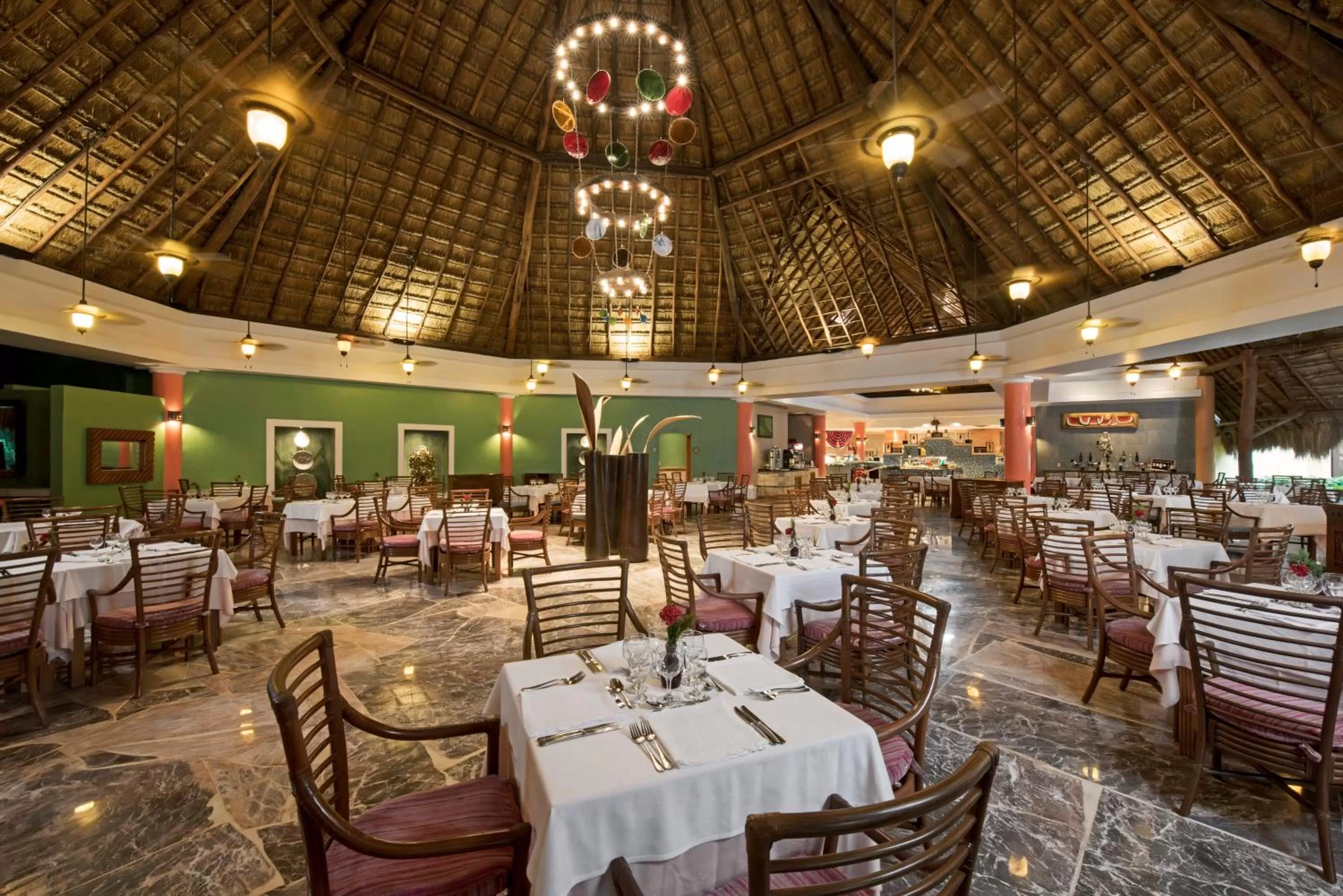 Restaurant/places to eat in Iberostar Waves Cozumel - All Inclusive