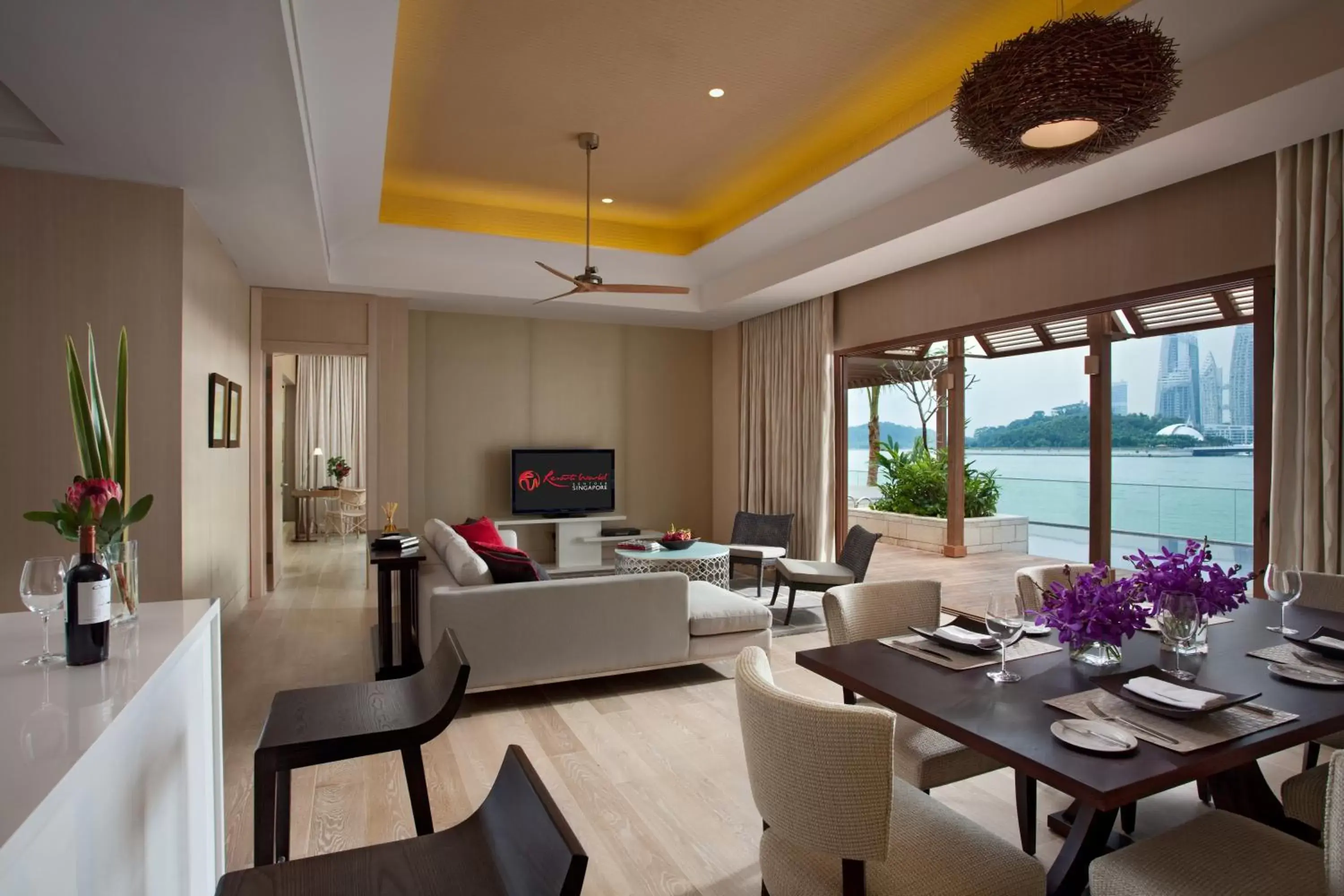 Living room in Resorts World Sentosa - Equarius Villas