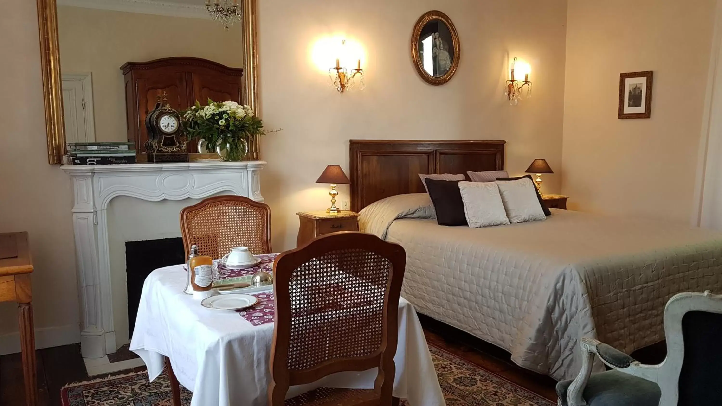 Bedroom in Le Manoir de la Bigotière