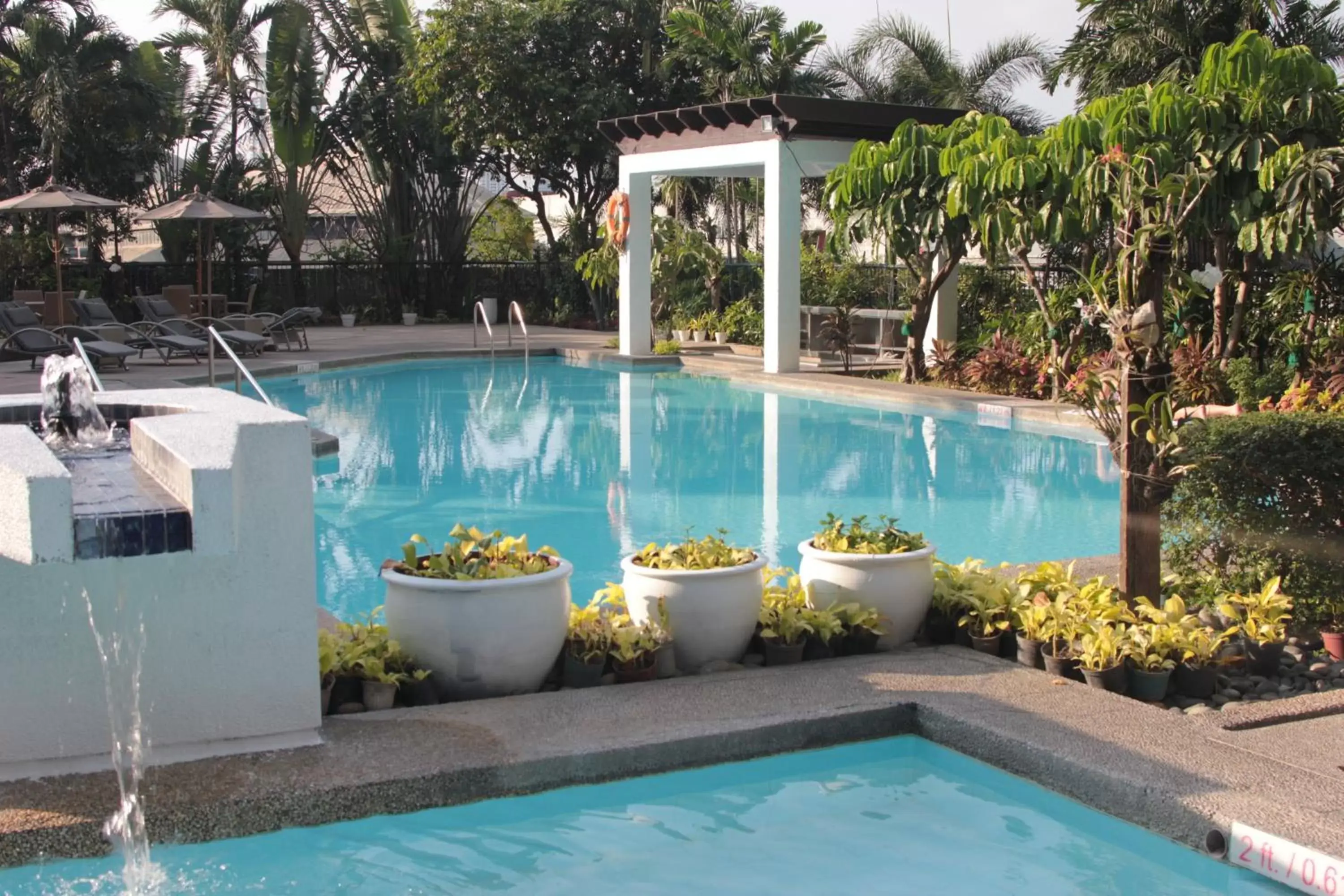 Swimming Pool in Crowne Plaza Manila Galleria, an IHG Hotel