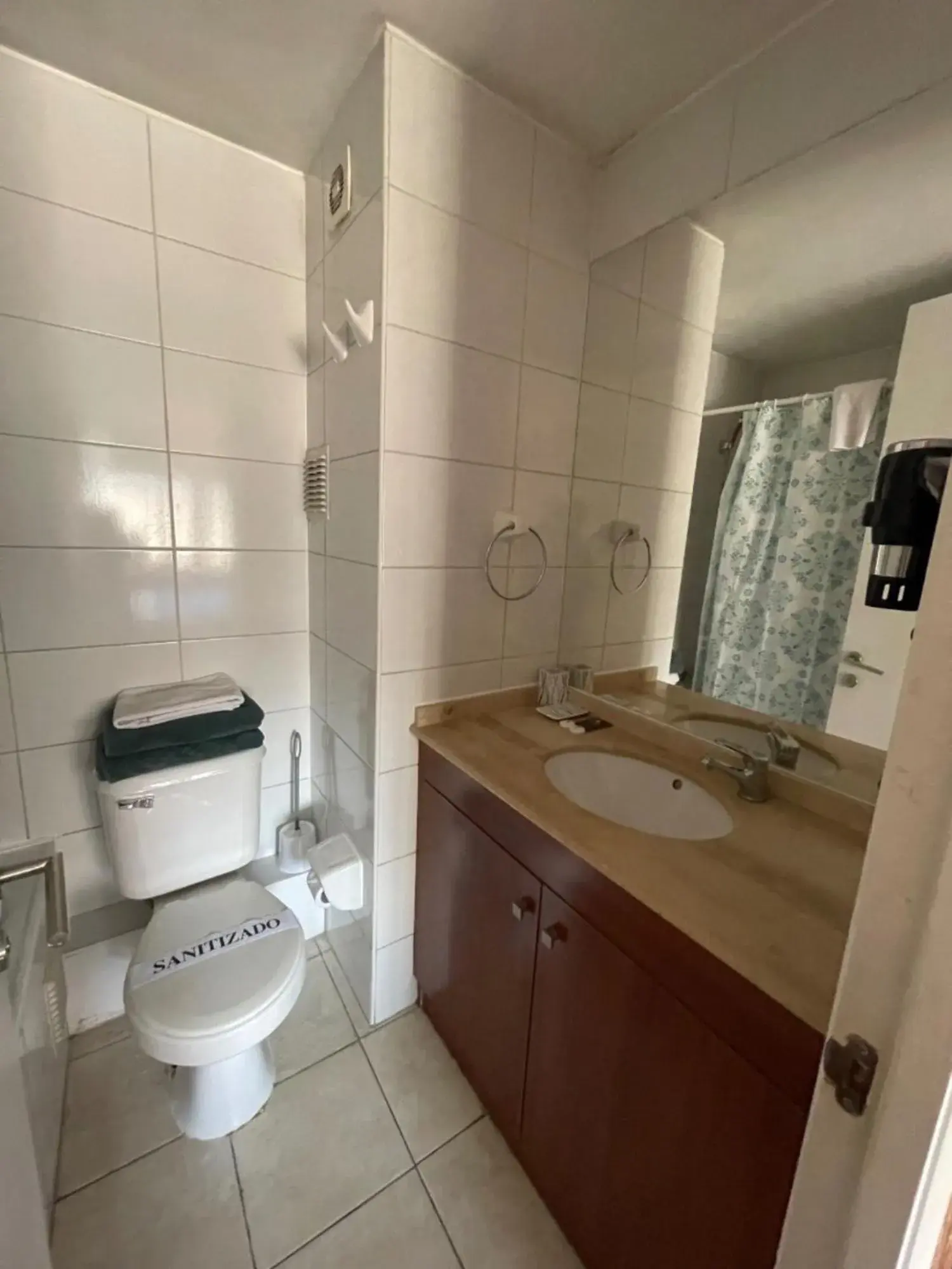 Shower, Bathroom in VR Suite Santiago