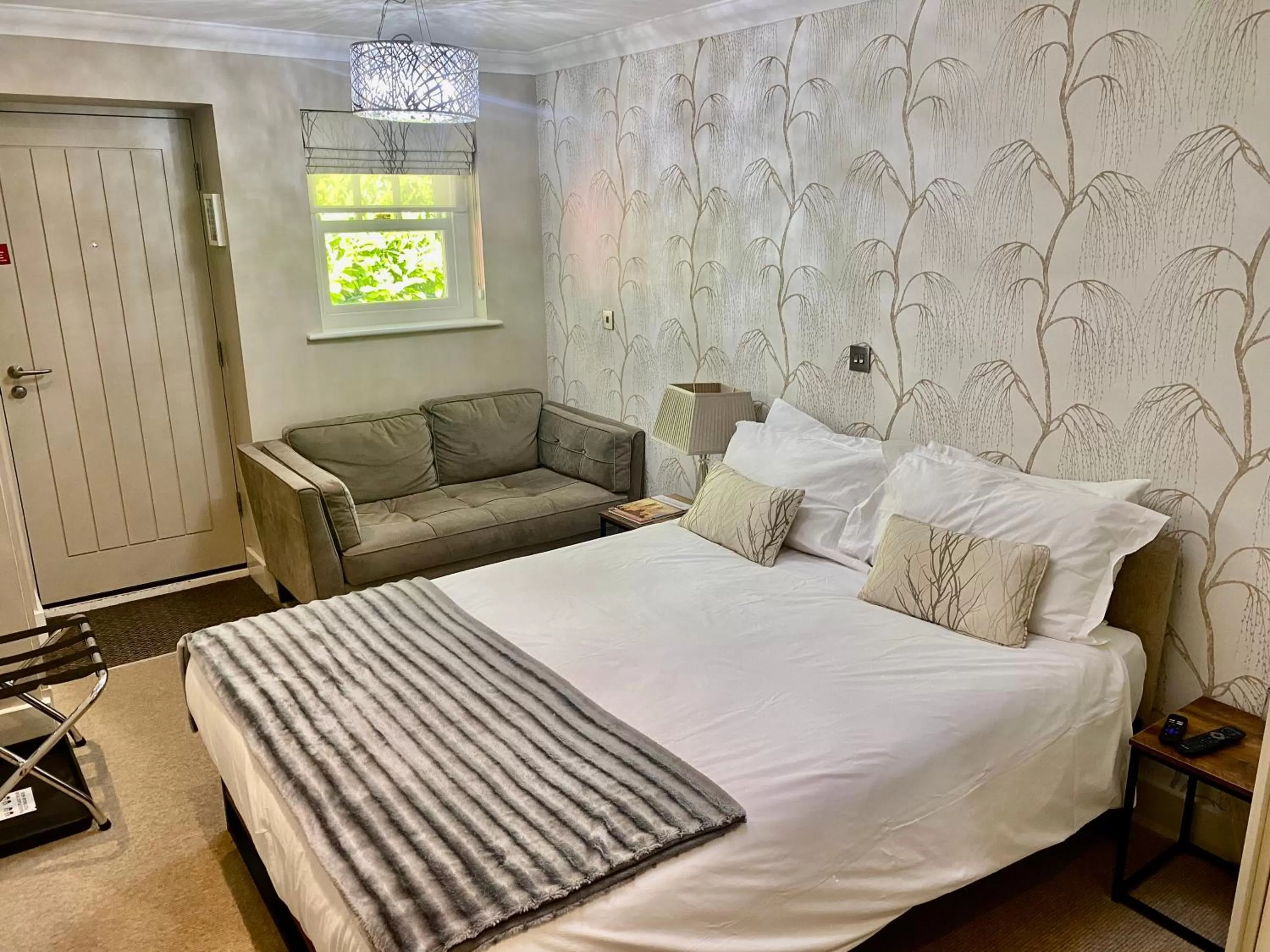 Bedroom, Bed in The Rest Hotel