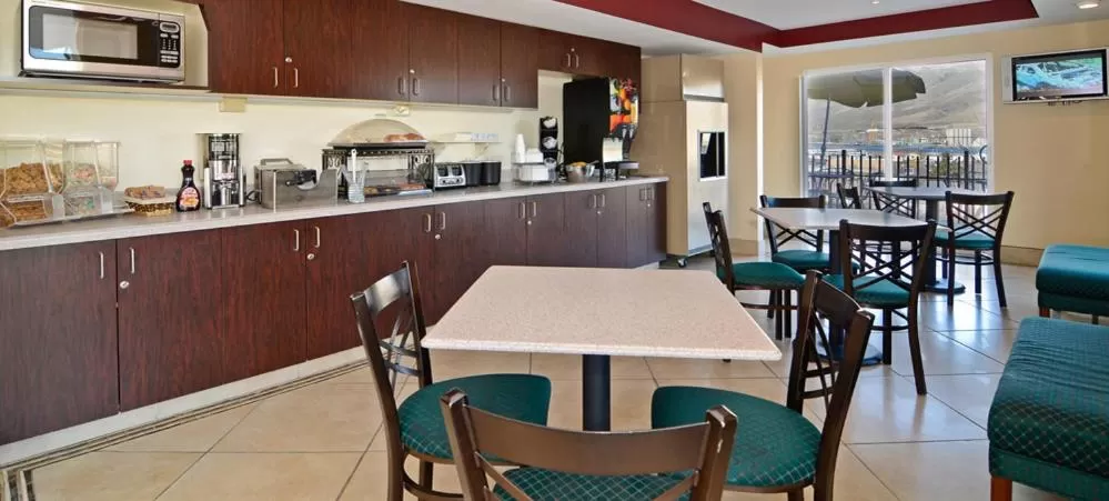 Breakfast in Inn America - Lewiston