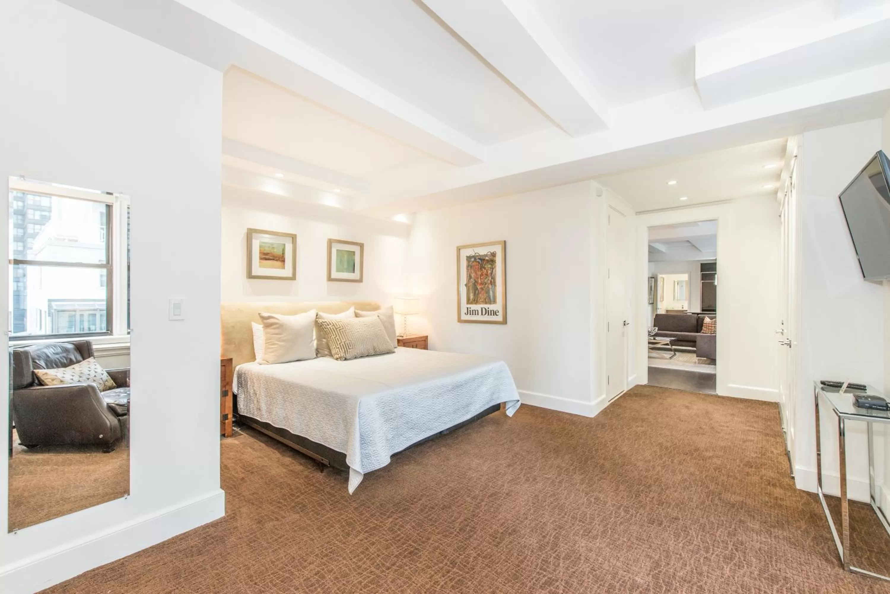 Bedroom, Bed in Lombardy Hotel