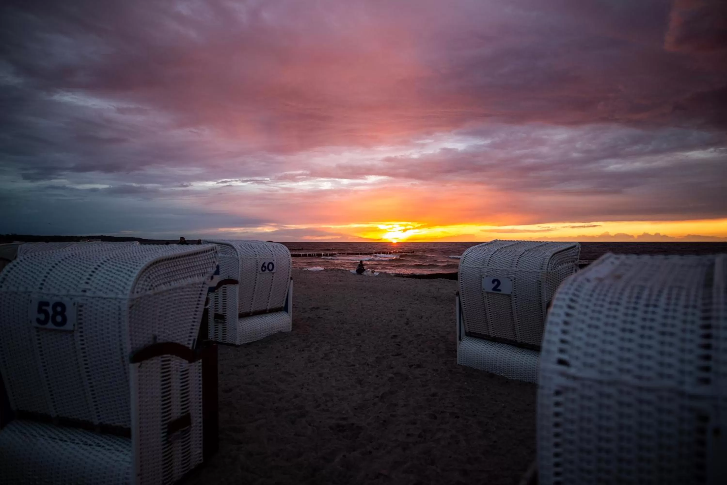 Beach in Aparthotel Waterkant Suites - Fewos am Meer mit SPA