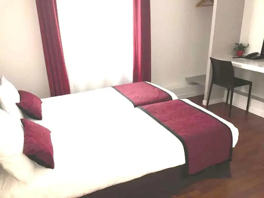 Bed in Hôtel Vendôme