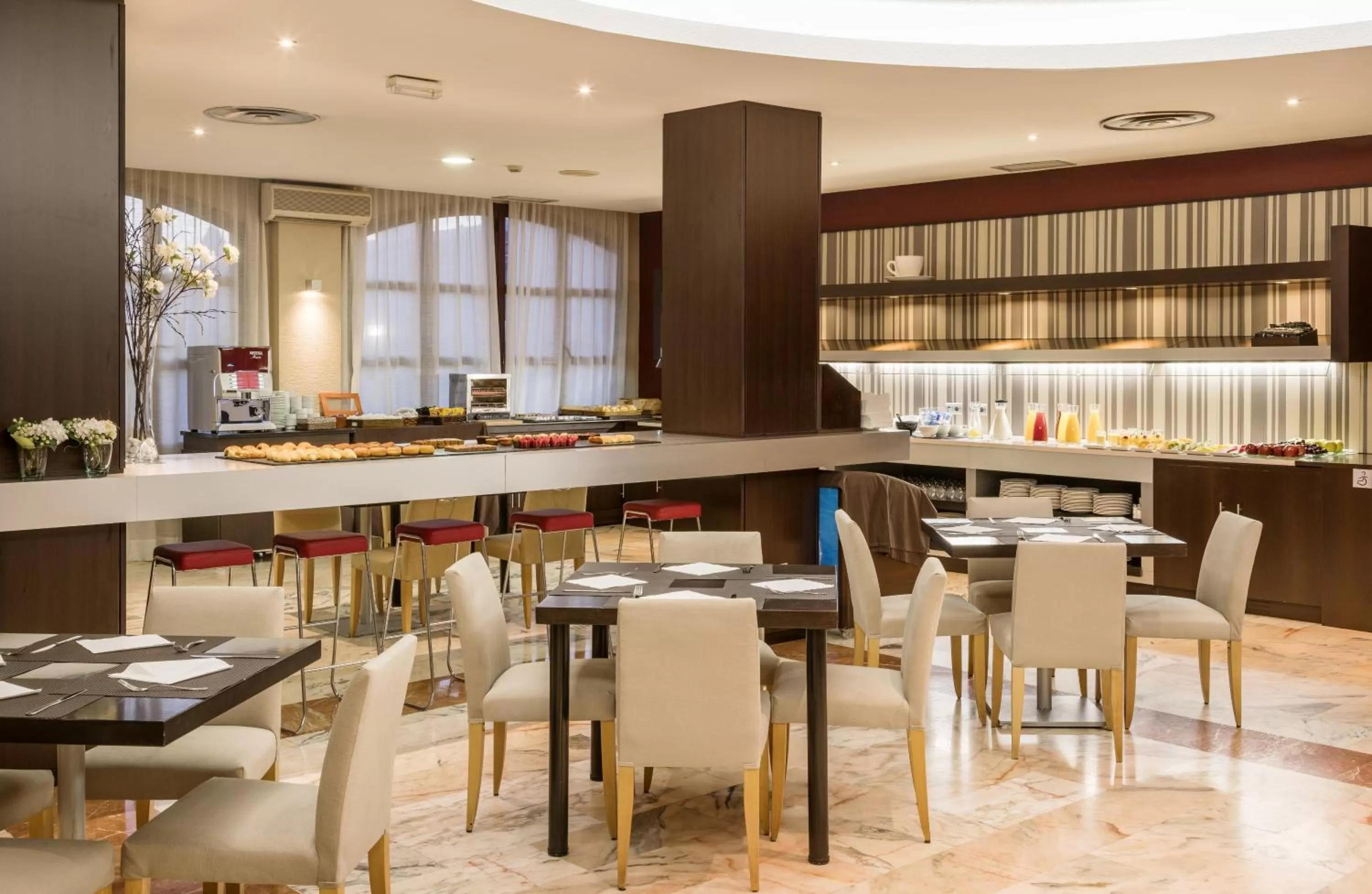 Restaurant/places to eat in Ilunion Golf Badajoz