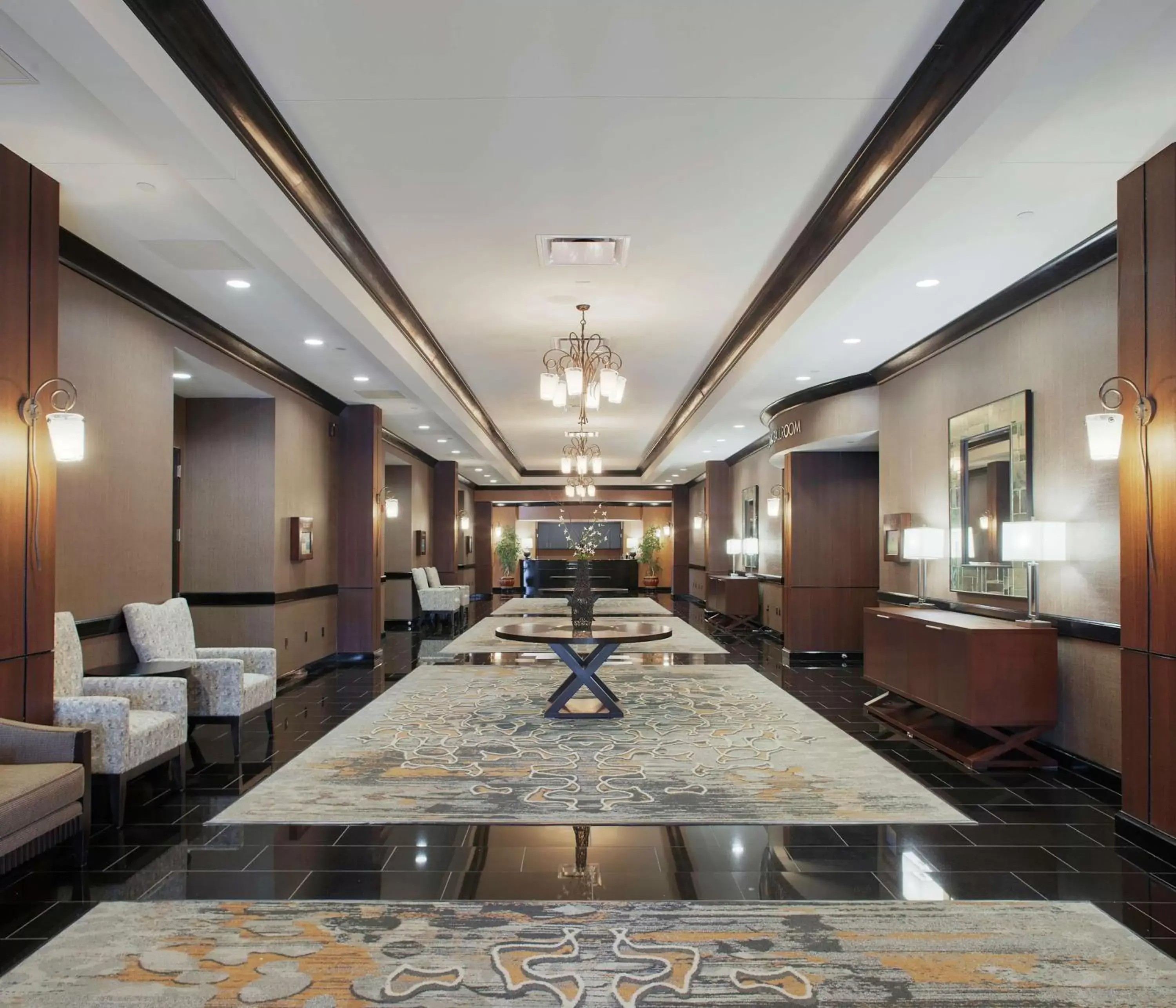 Lobby or reception in DoubleTree Suites by Hilton Bentonville