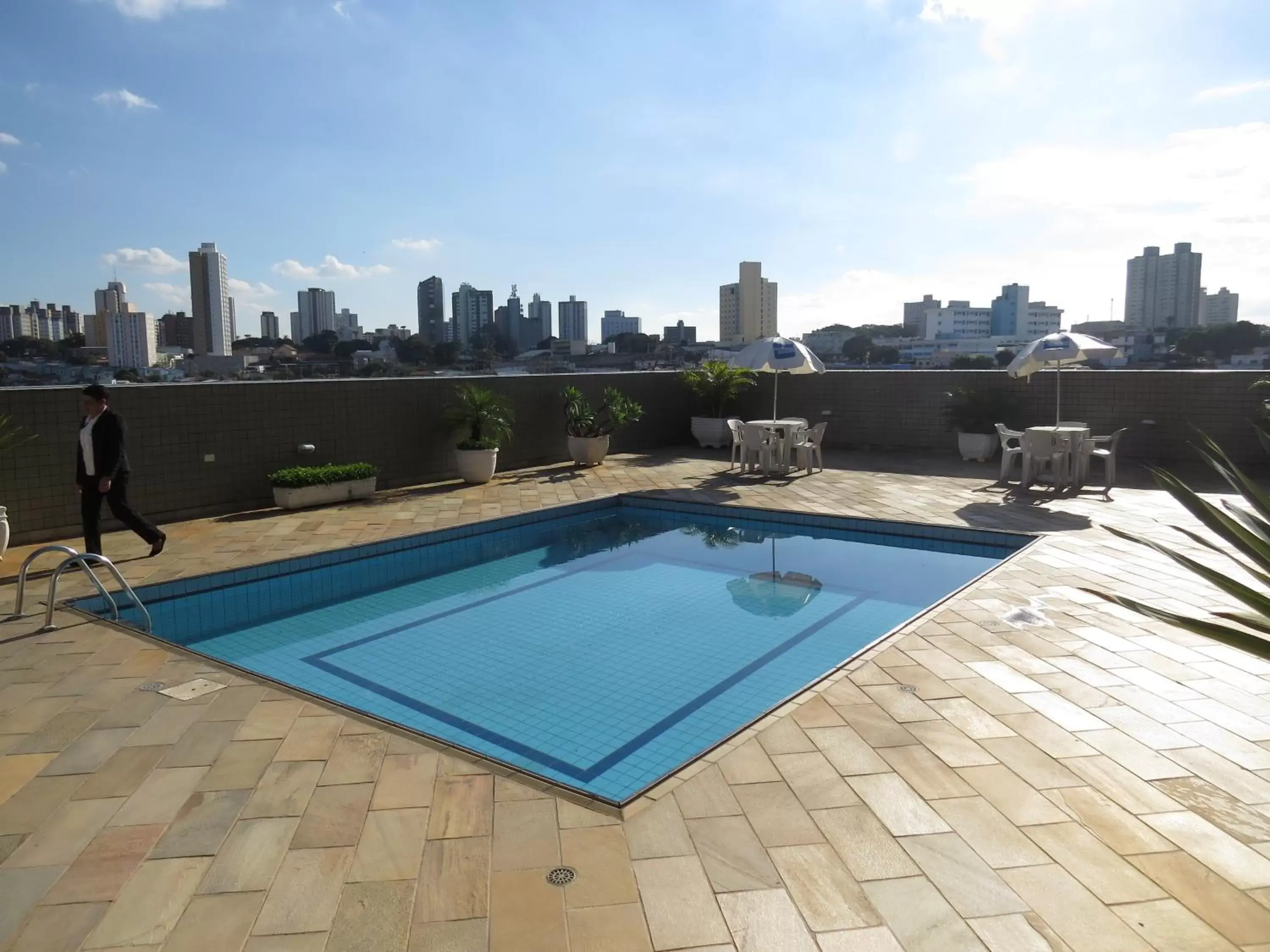 Day, Swimming Pool in Carlton Plaza São José dos Campos