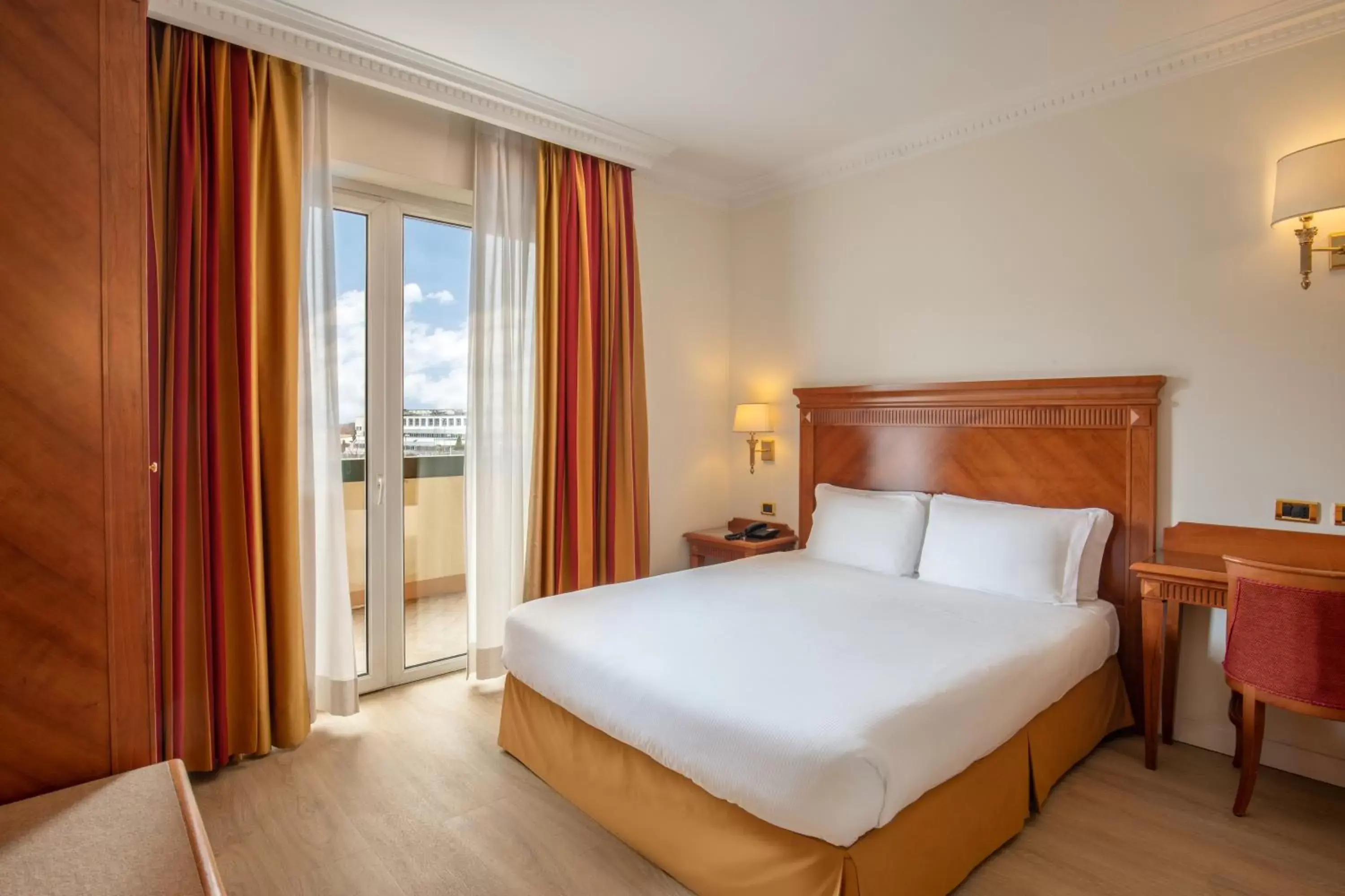 Bedroom, Bed in Best Western Hotel Viterbo