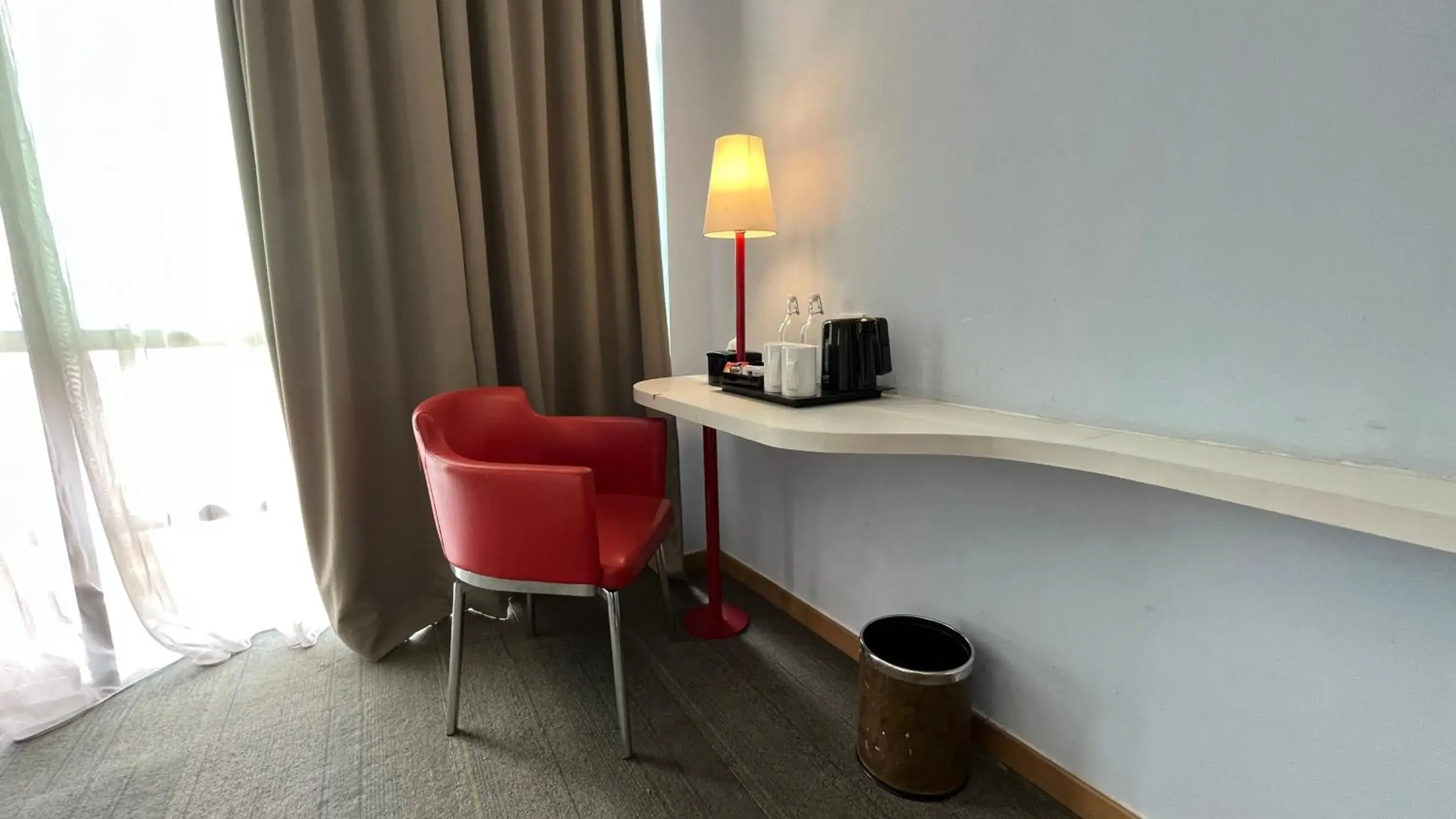 Bedroom in Luminor Hotel Metro Indah Bandung - Free Breakfast - Free Exclusive Gym - Free Aesthetic Afternoon Tea or Coffee Bedroom in Luminor Hotel Metro Indah Bandung - Free Breakfast - Free Exclusive Gym - Free Aesthetic Afternoon Tea or Coffee