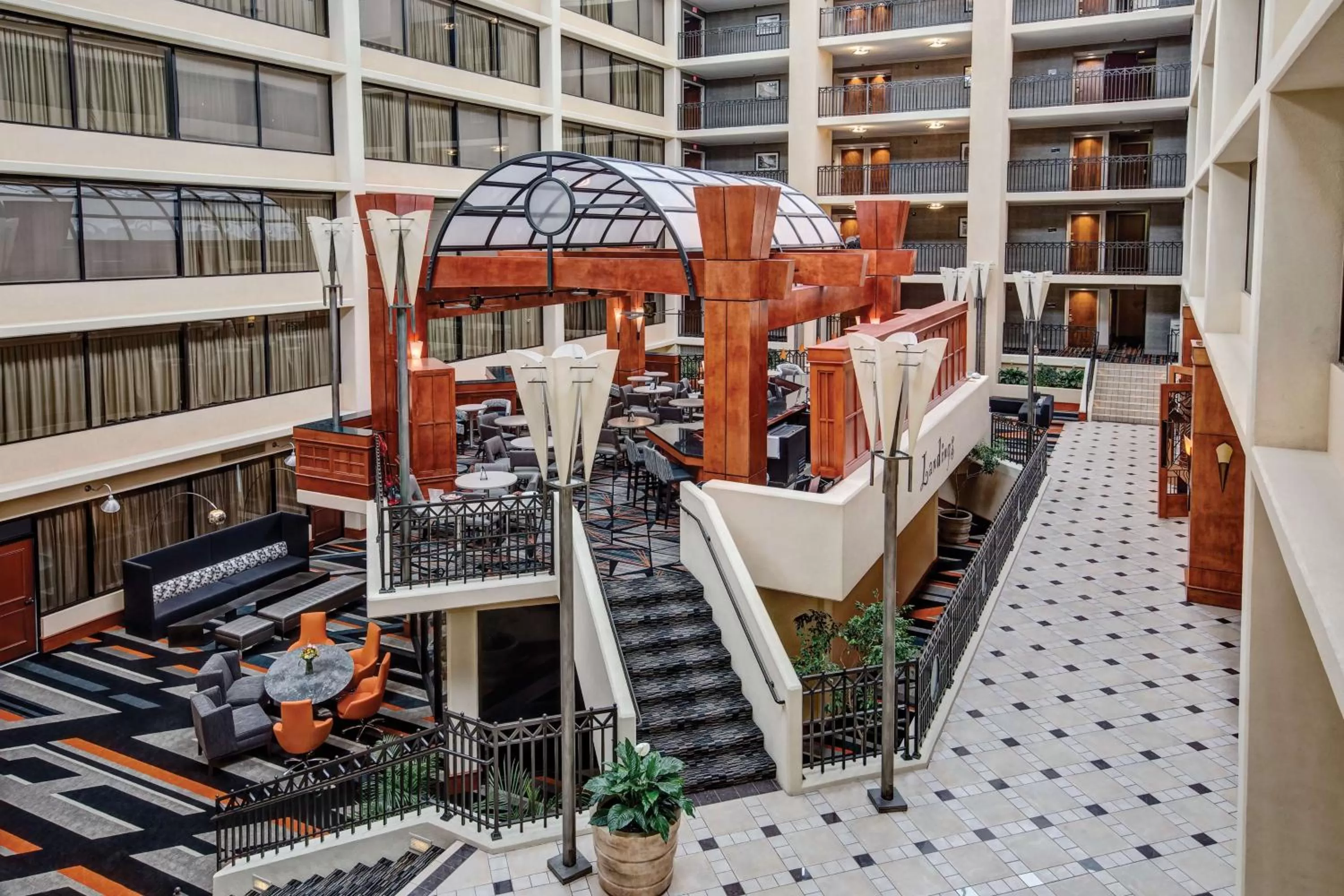 Lobby or reception in Hilton Knoxville Airport
