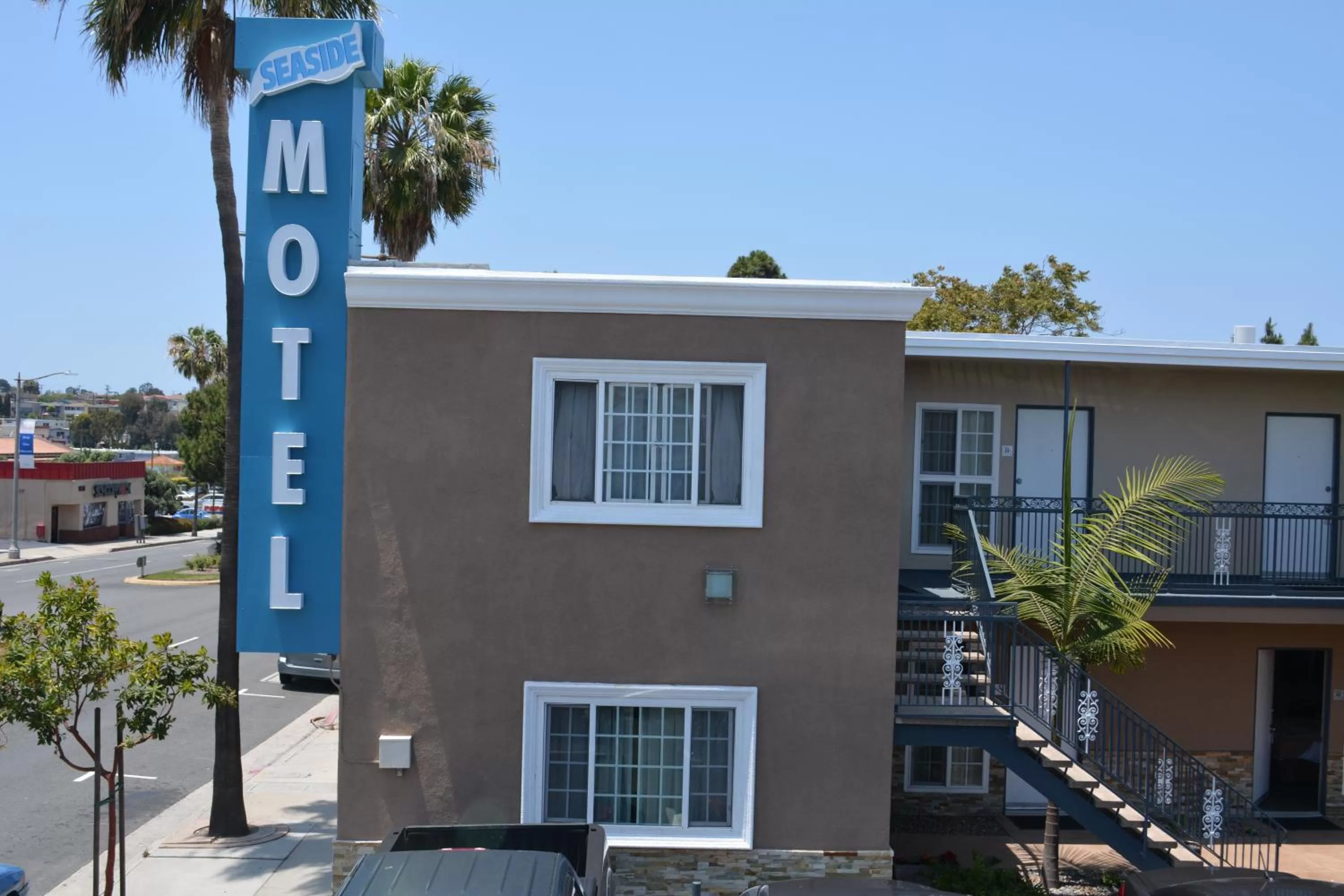 Property building in Seaside Motel