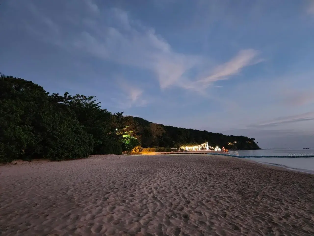 Beach in Kantiang Bay View Resort